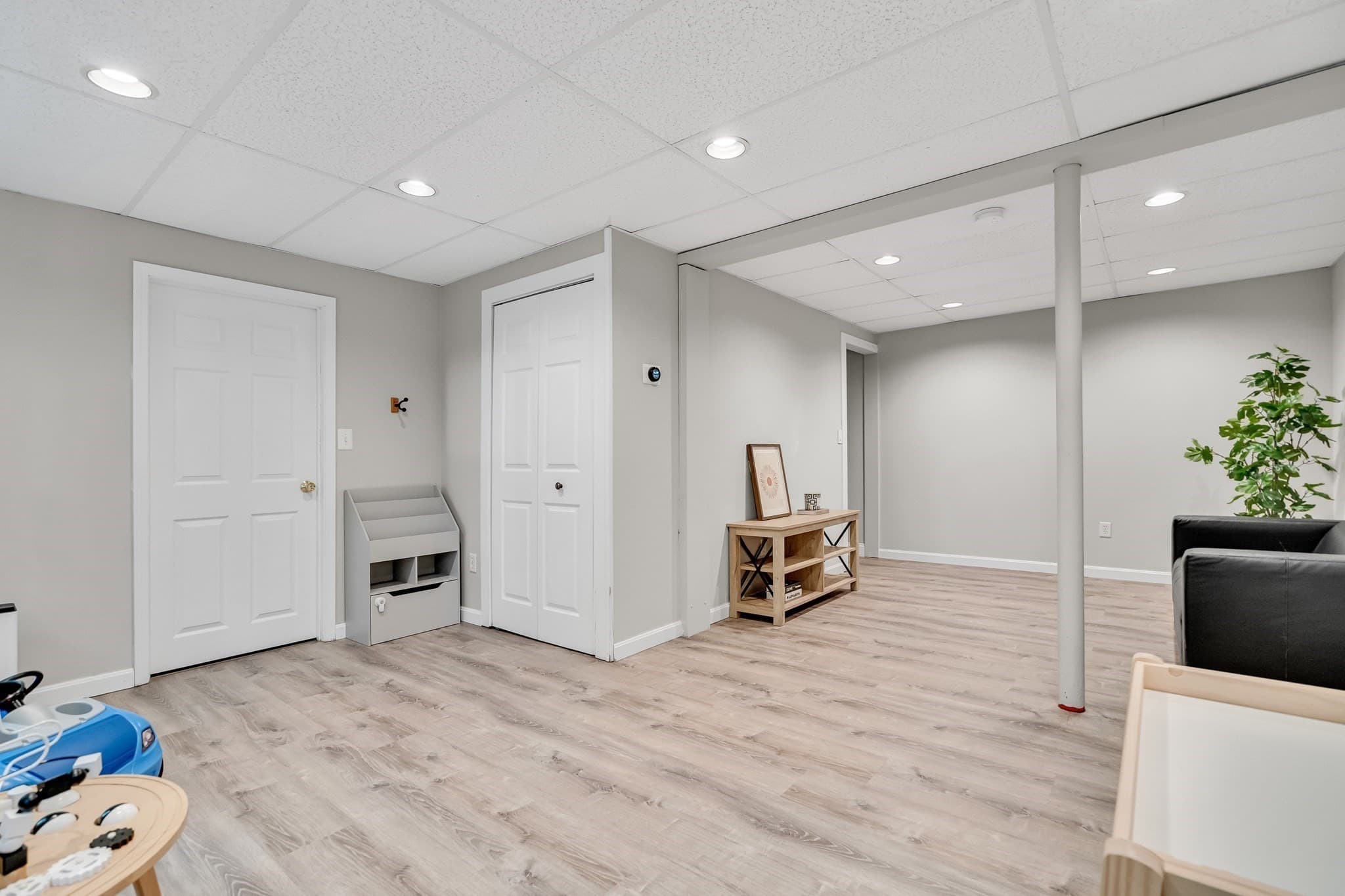 Single Family Residence at 7 Duffield Rd, Hopkinton MA 01748, Hopkinton, photo 30 of 40