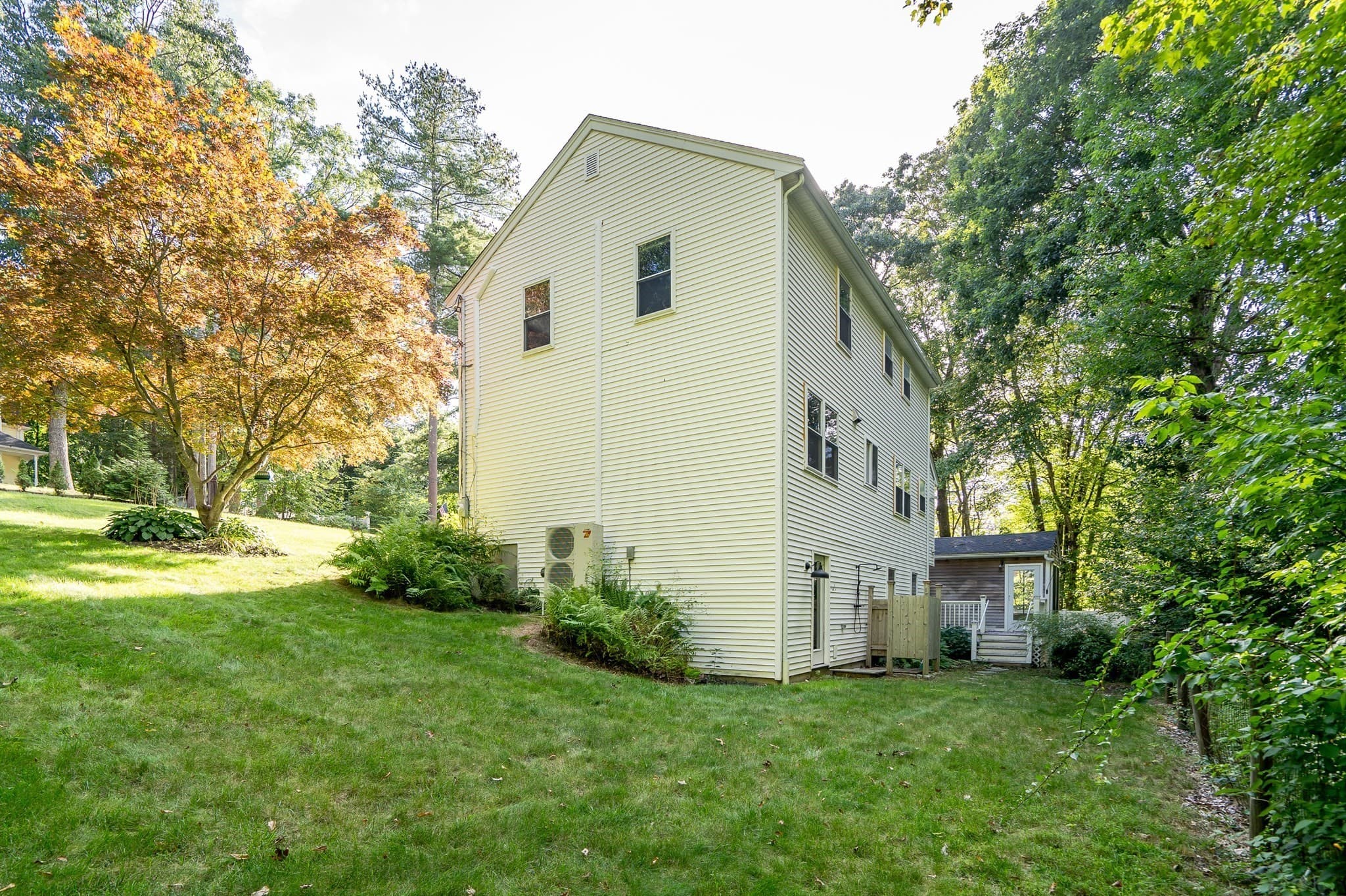 Single Family Residence at 7 Duffield Rd, Hopkinton MA 01748, Hopkinton, photo 4 of 40