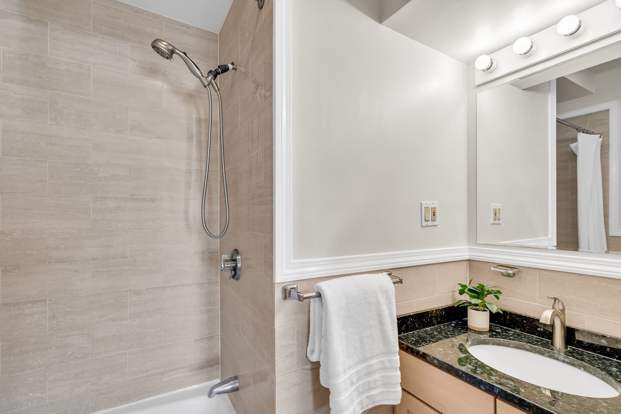 Condominium at 27 Lopez St # 2, Cambridge MA 02139, Cambridge, photo 32 of 41