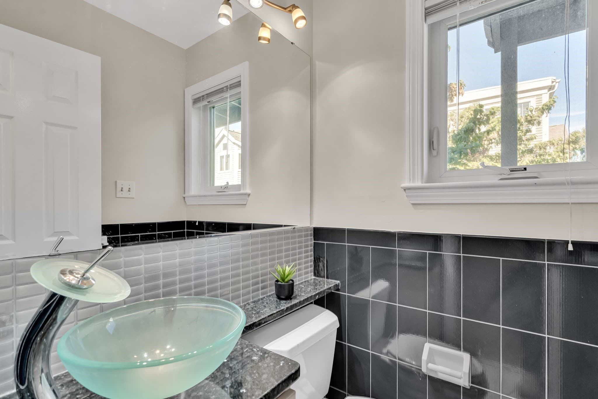 Condominium at 27 Lopez St # 2, Cambridge MA 02139, Cambridge, photo 19 of 41