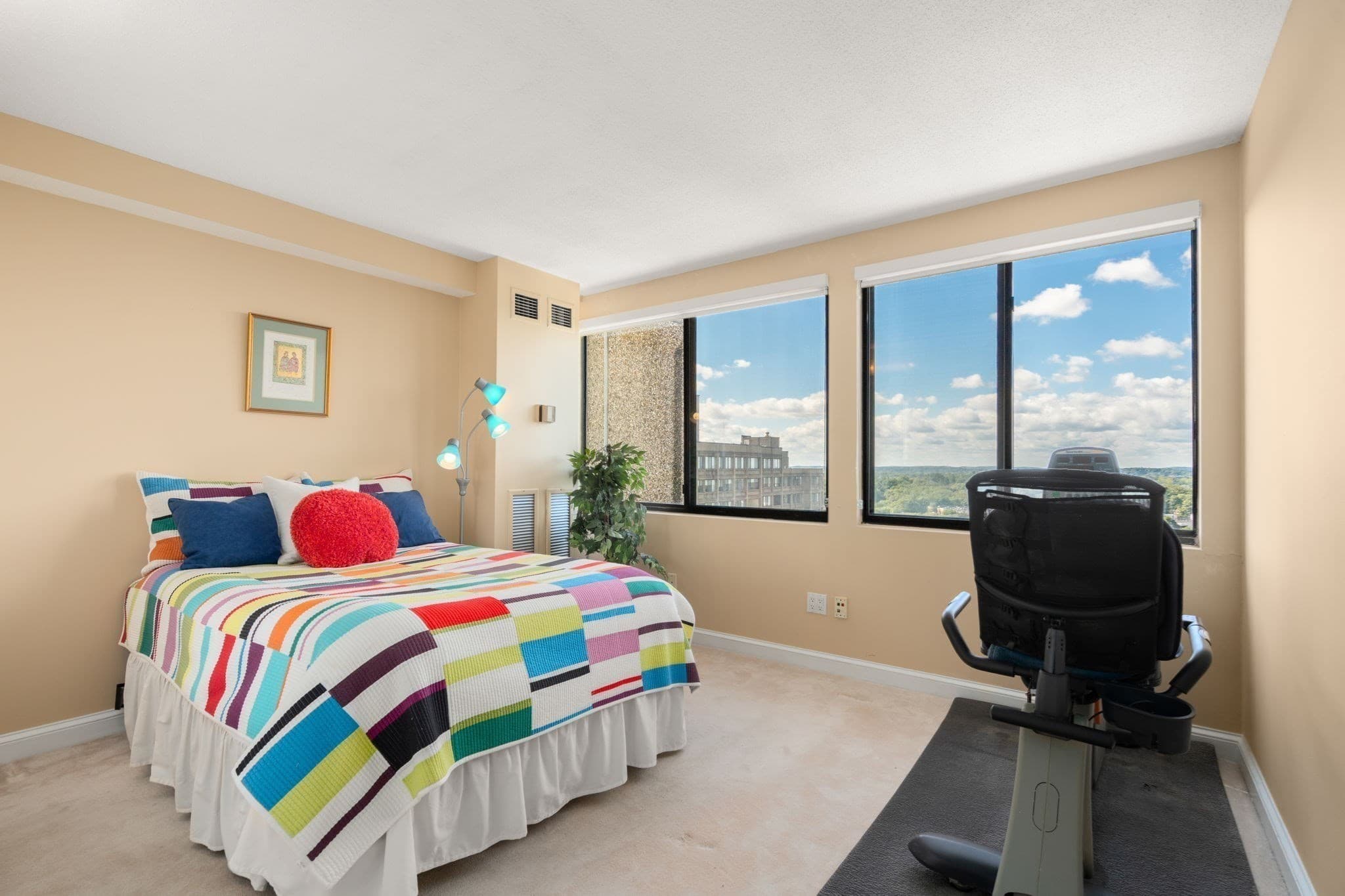Condominium at 250 Hammond Pond Parkway # 1611N, Newton MA 02467, Newton, photo 13 of 20