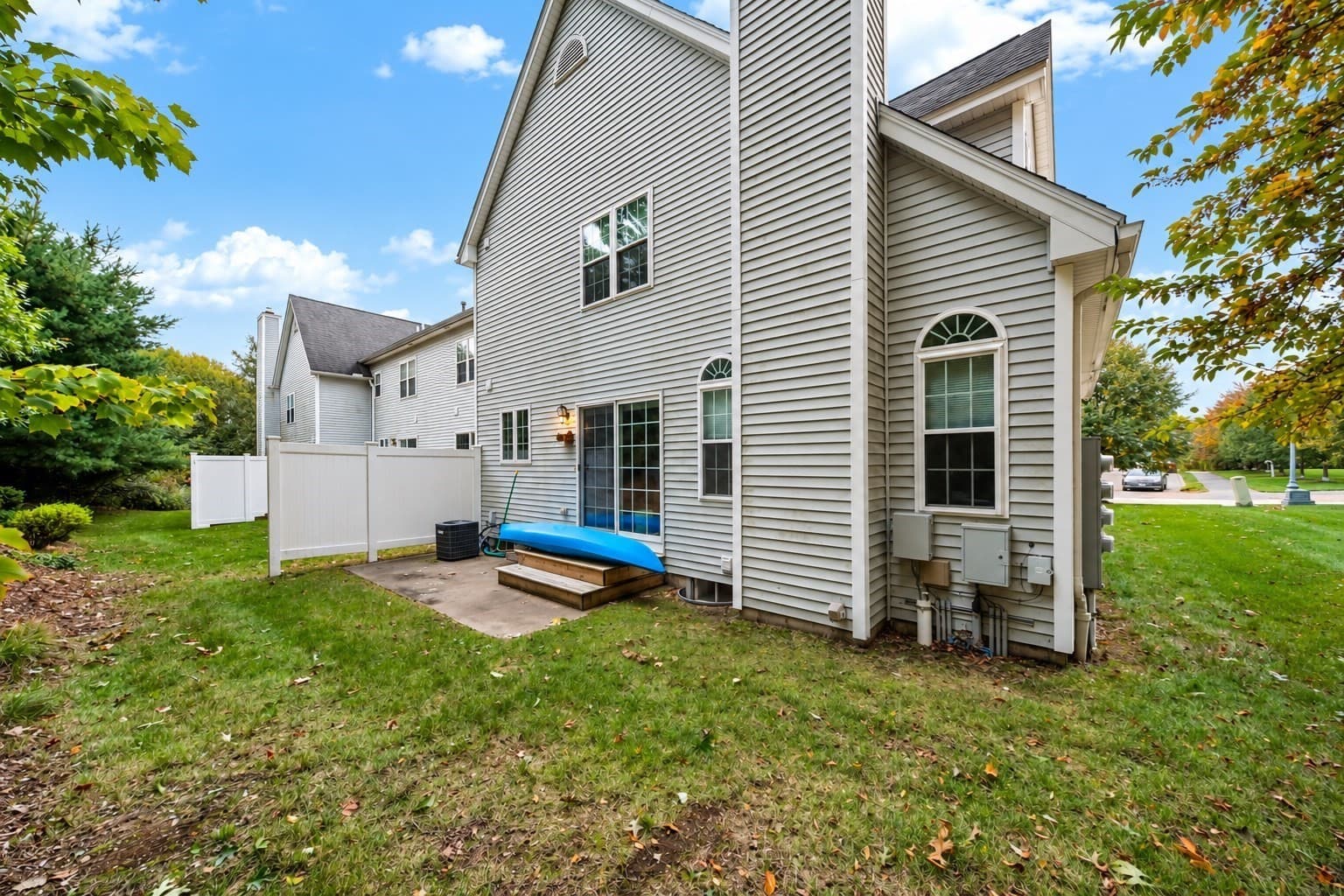 Condominium at 1 Patriots Way # A, Sterling MA 01564, Sterling, photo 2 of 34