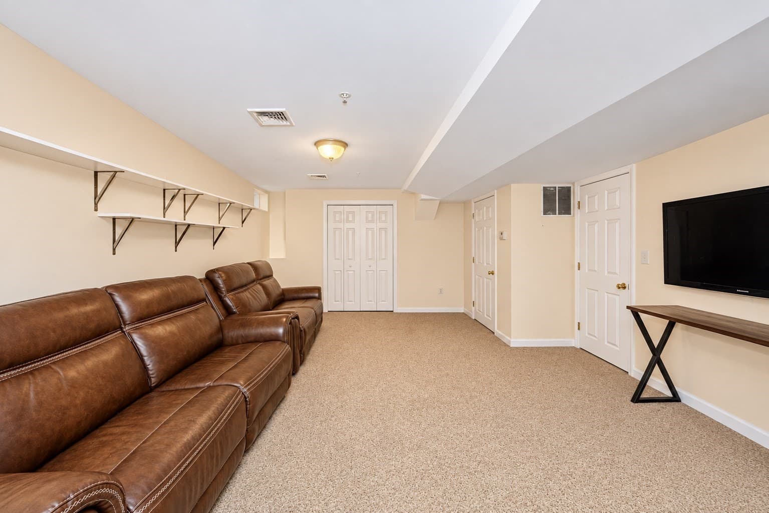 Condominium at 1 Patriots Way # A, Sterling MA 01564, Sterling, photo 24 of 34