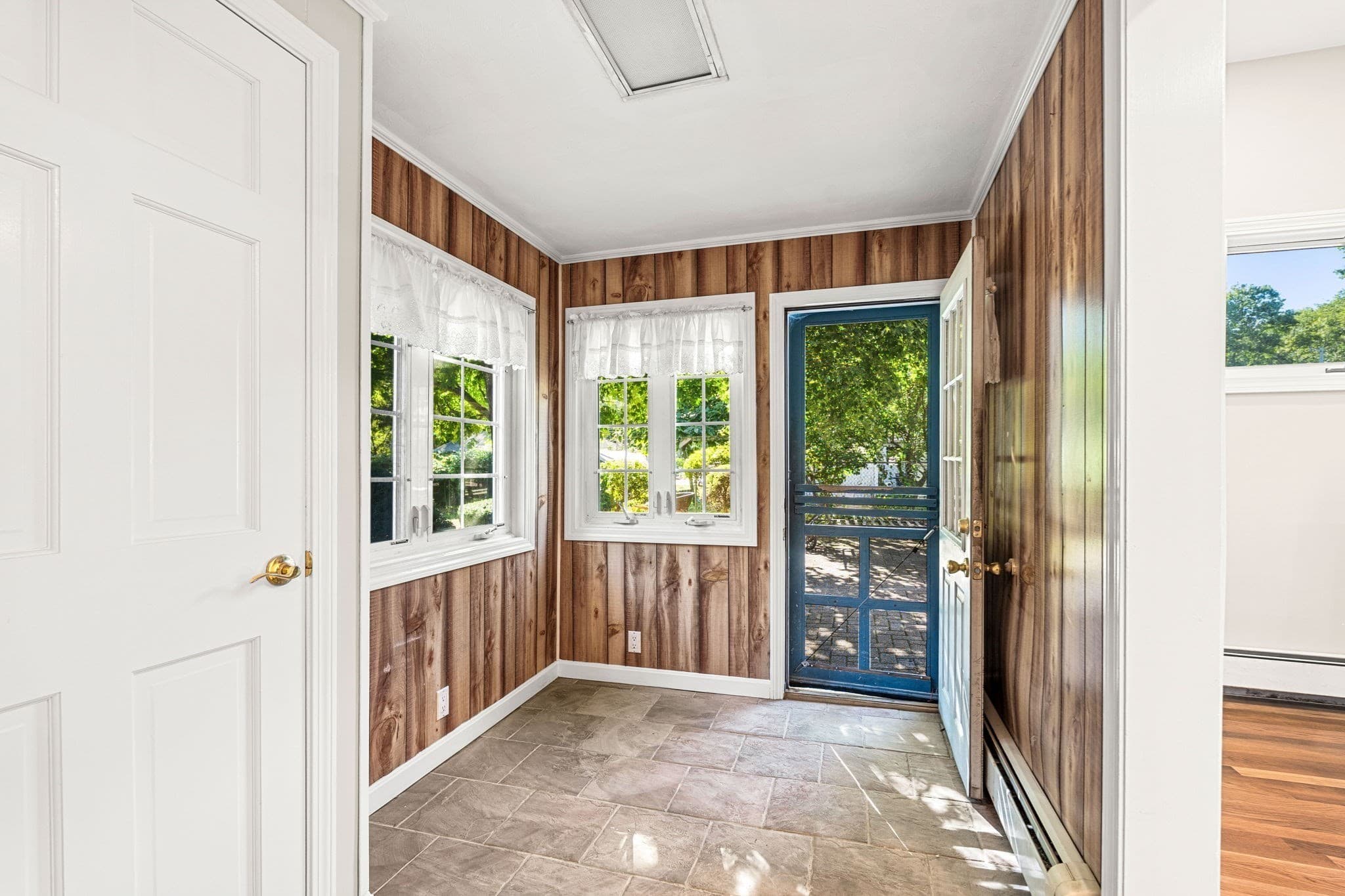 Single Family Residence at 233 Lakeshore Dr, Wayland MA 01778, Wayland, photo 23 of 40