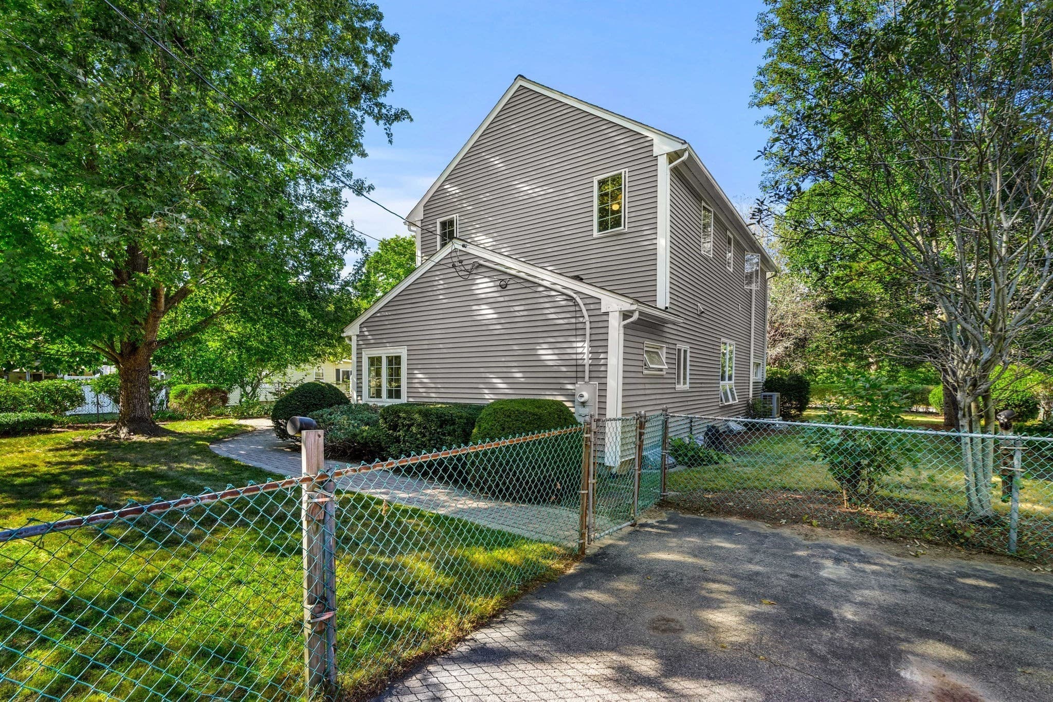 Single Family Residence at 233 Lakeshore Dr, Wayland MA 01778, Wayland, photo 35 of 40