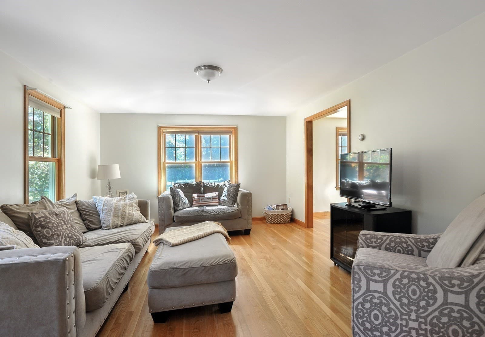Single Family Residence at 41 Misty Meadow Rd, Pembroke MA 02359, Pembroke, photo 9 of 39