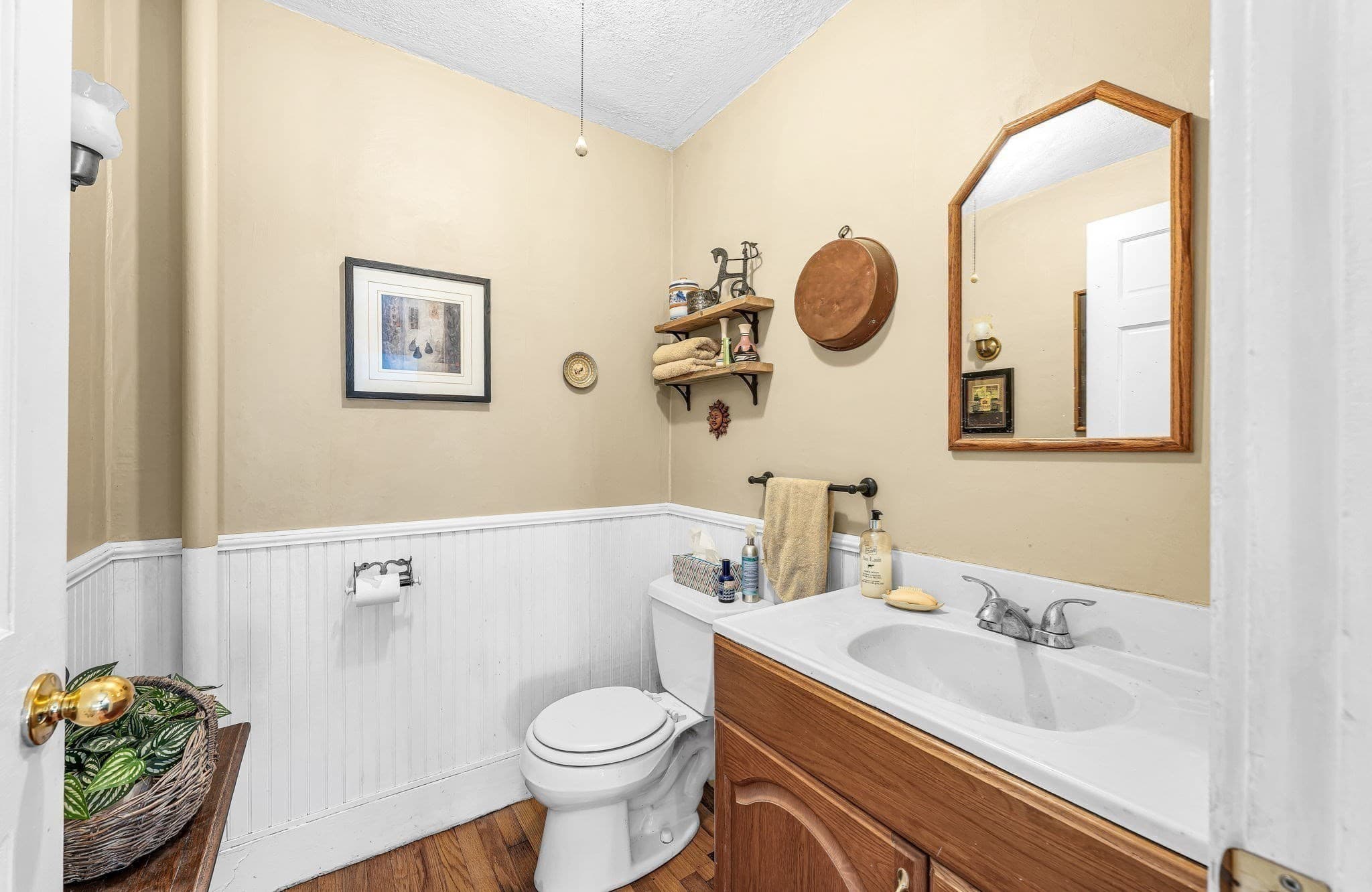 Single Family Residence at 793 Allen St, Springfield MA 01118, Springfield, photo 34 of 41