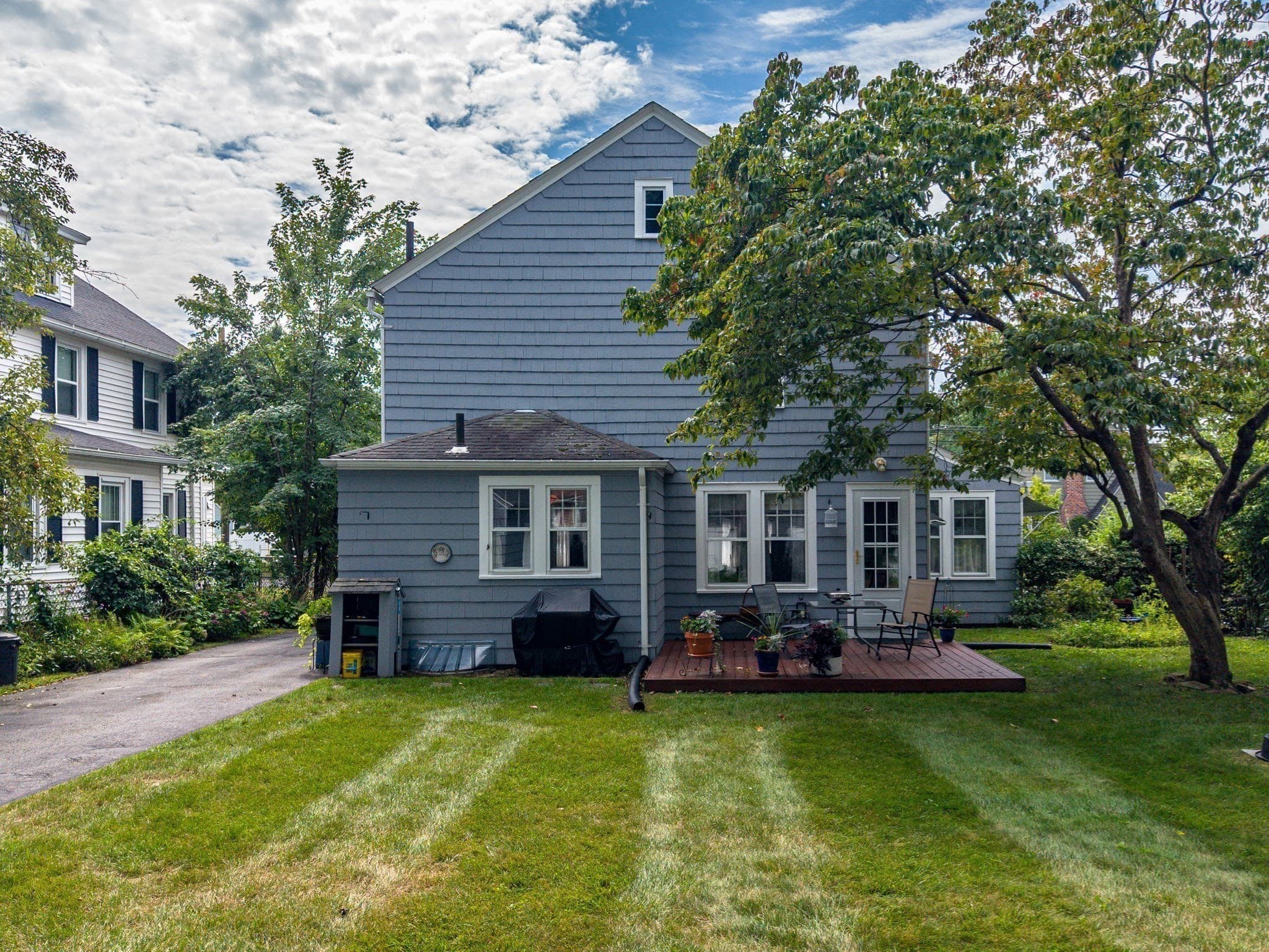 Single Family Residence at 793 Allen St, Springfield MA 01118, Springfield, photo 4 of 41