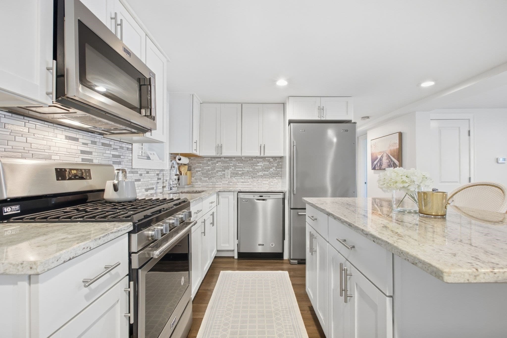 Condominium at 43 Sagamore Ave # 1, Winthrop MA 02152, Winthrop, photo 3 of 25