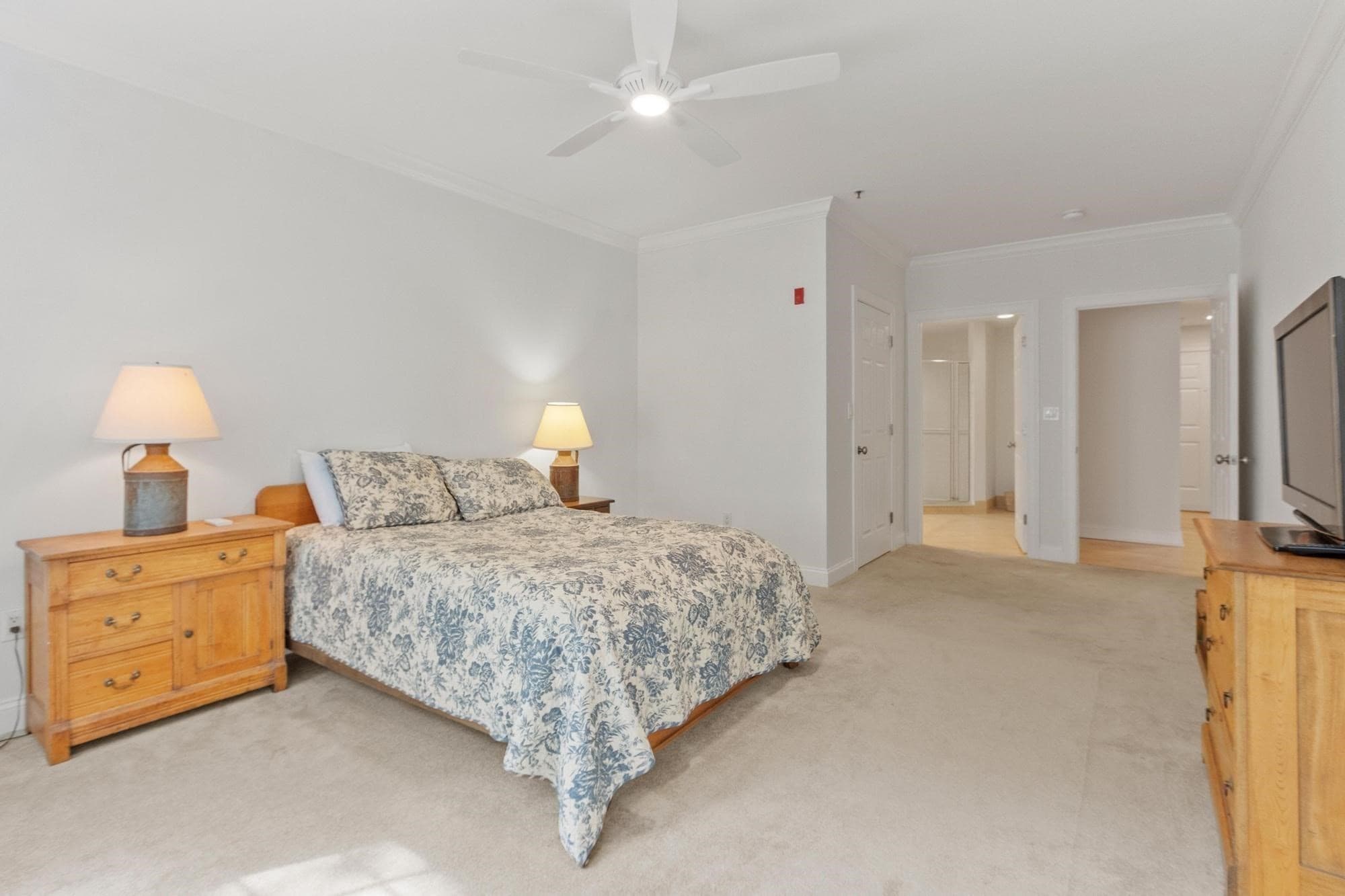 Condominium at 95 Conant St # 214, Concord MA 01742, Concord, photo 13 of 39