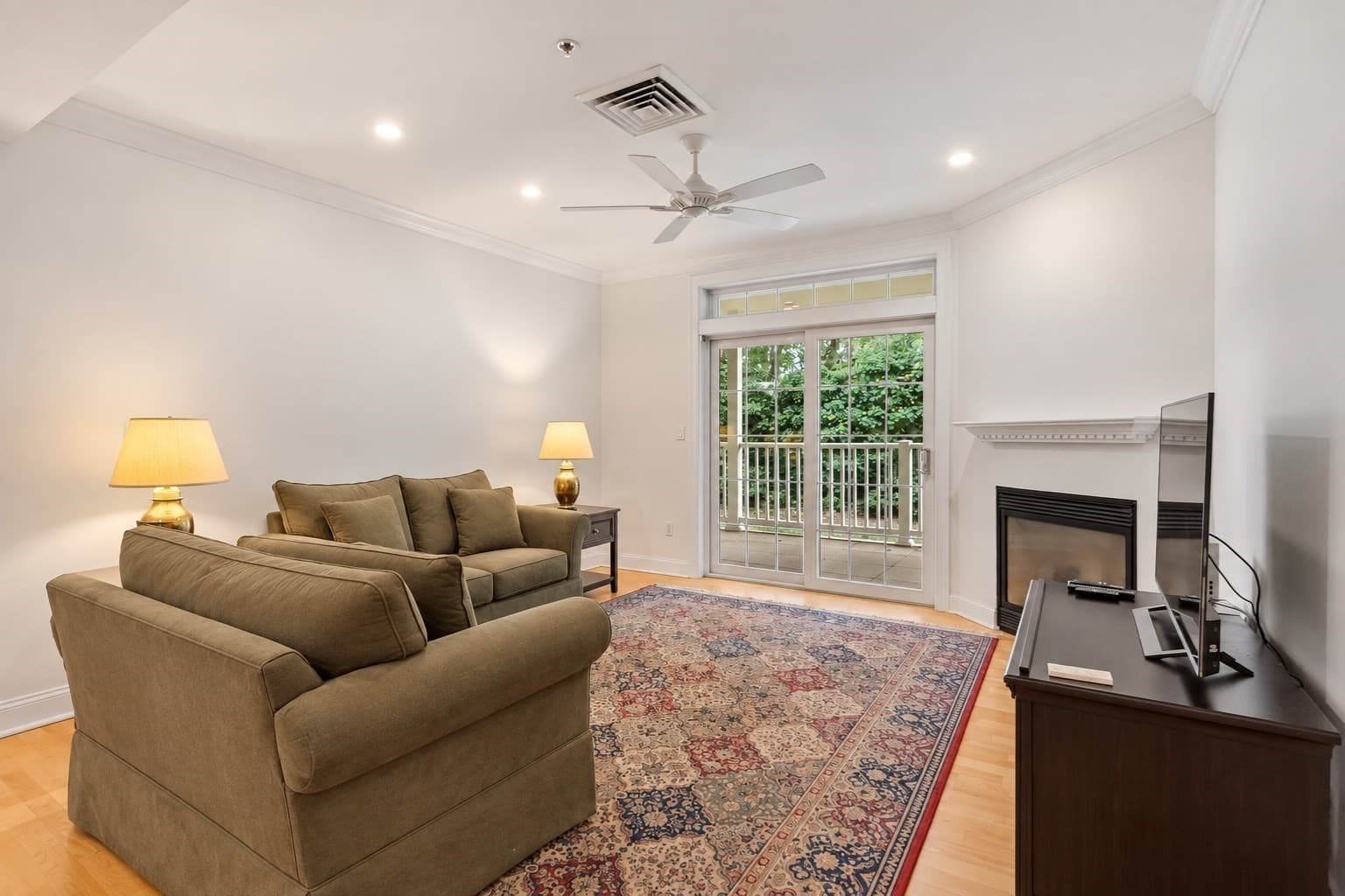 Condominium at 95 Conant St # 214, Concord MA 01742, Concord, photo 8 of 39
