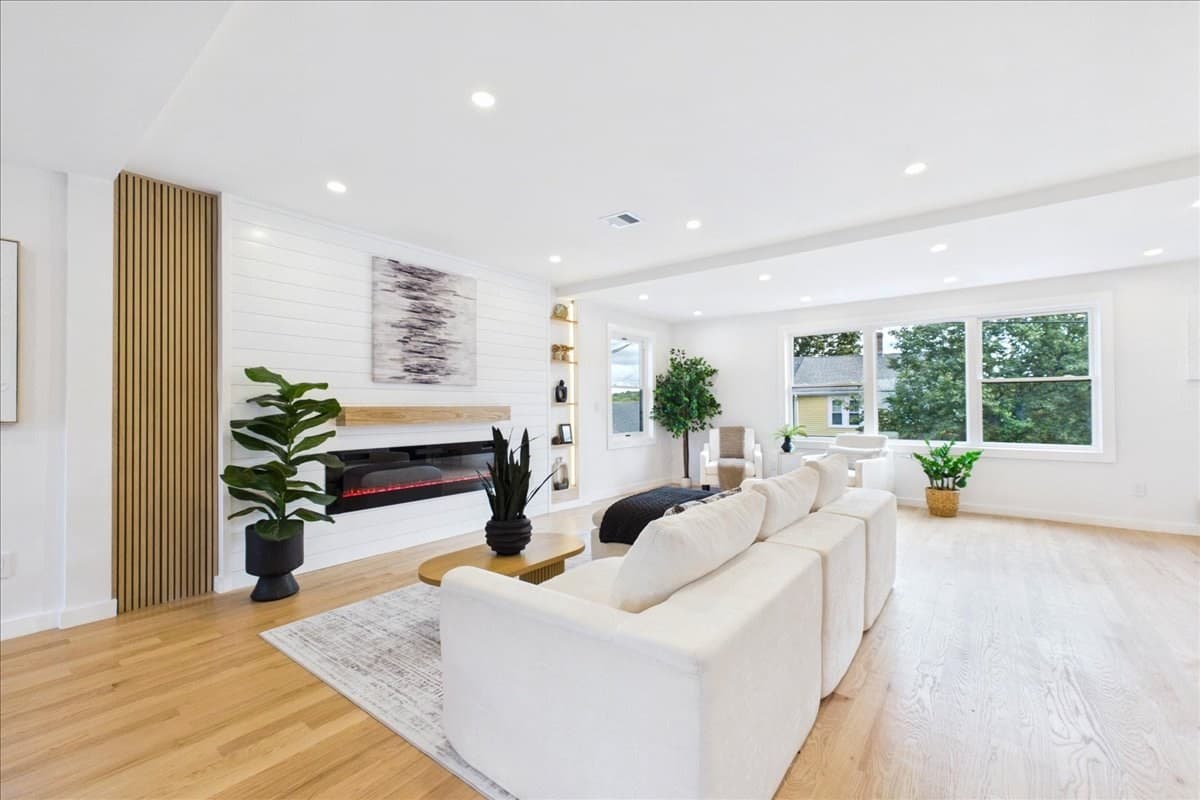 Single Family Residence at 19 Montview Ave, Waltham MA 02451, Waltham, photo 14 of 42