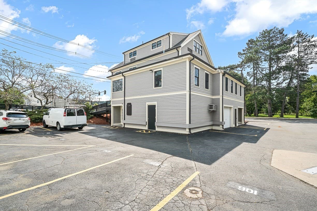 Commercial Sale at 724 Main St, Winchester MA 01890, Winchester, photo 30 of 42