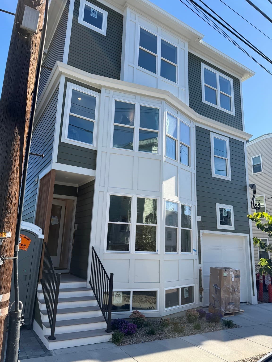 261 Princeton St # 302, Boston MA 02128