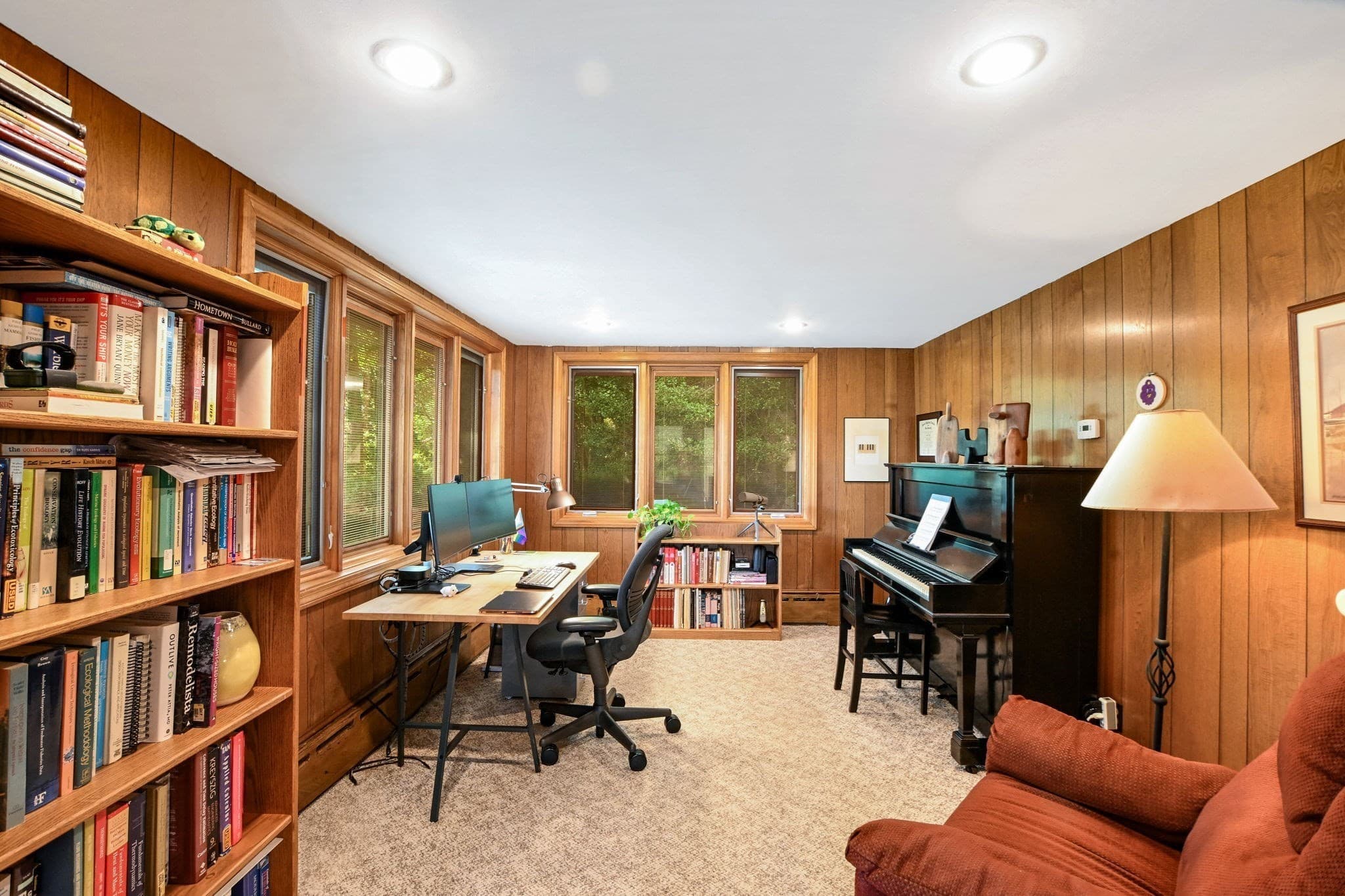 Single Family Residence at 15 Harding St, New Bedford MA 02740, New Bedford, photo 10 of 27