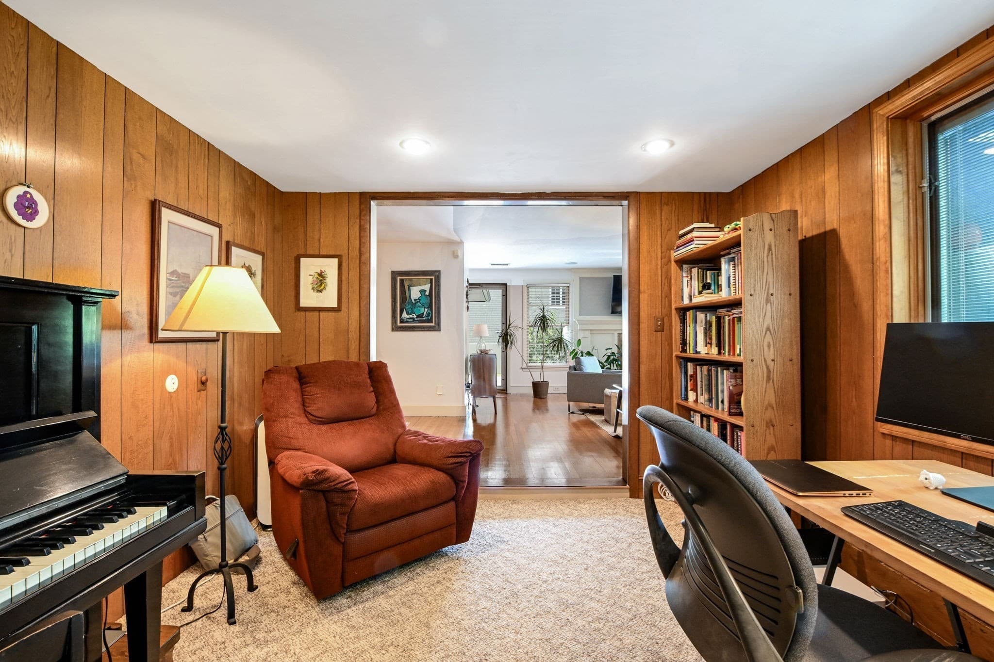 Single Family Residence at 15 Harding St, New Bedford MA 02740, New Bedford, photo 11 of 27
