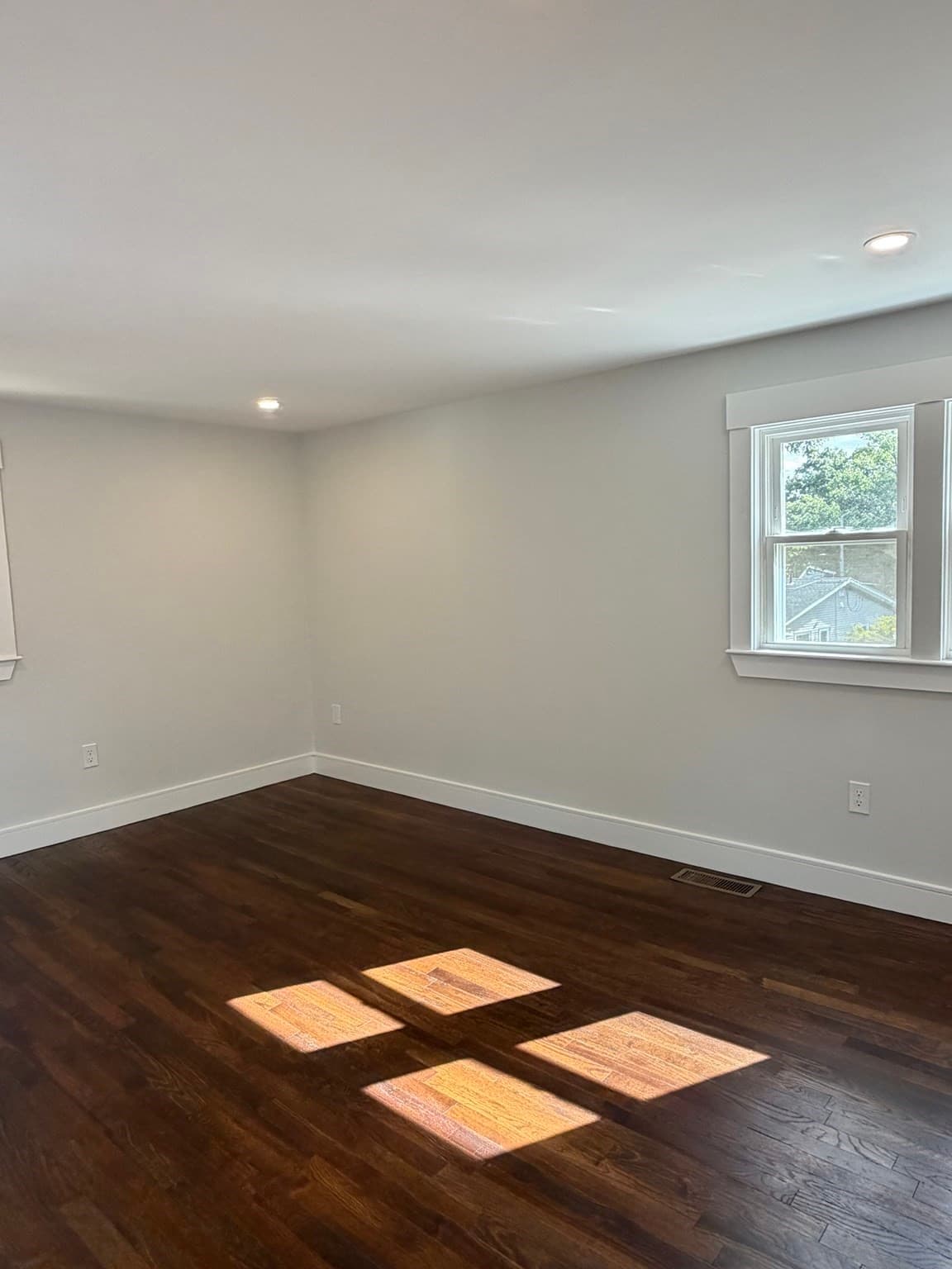 Single Family Residence at 6 Wharton Court, Boston MA 02136, Boston, photo 12 of 21