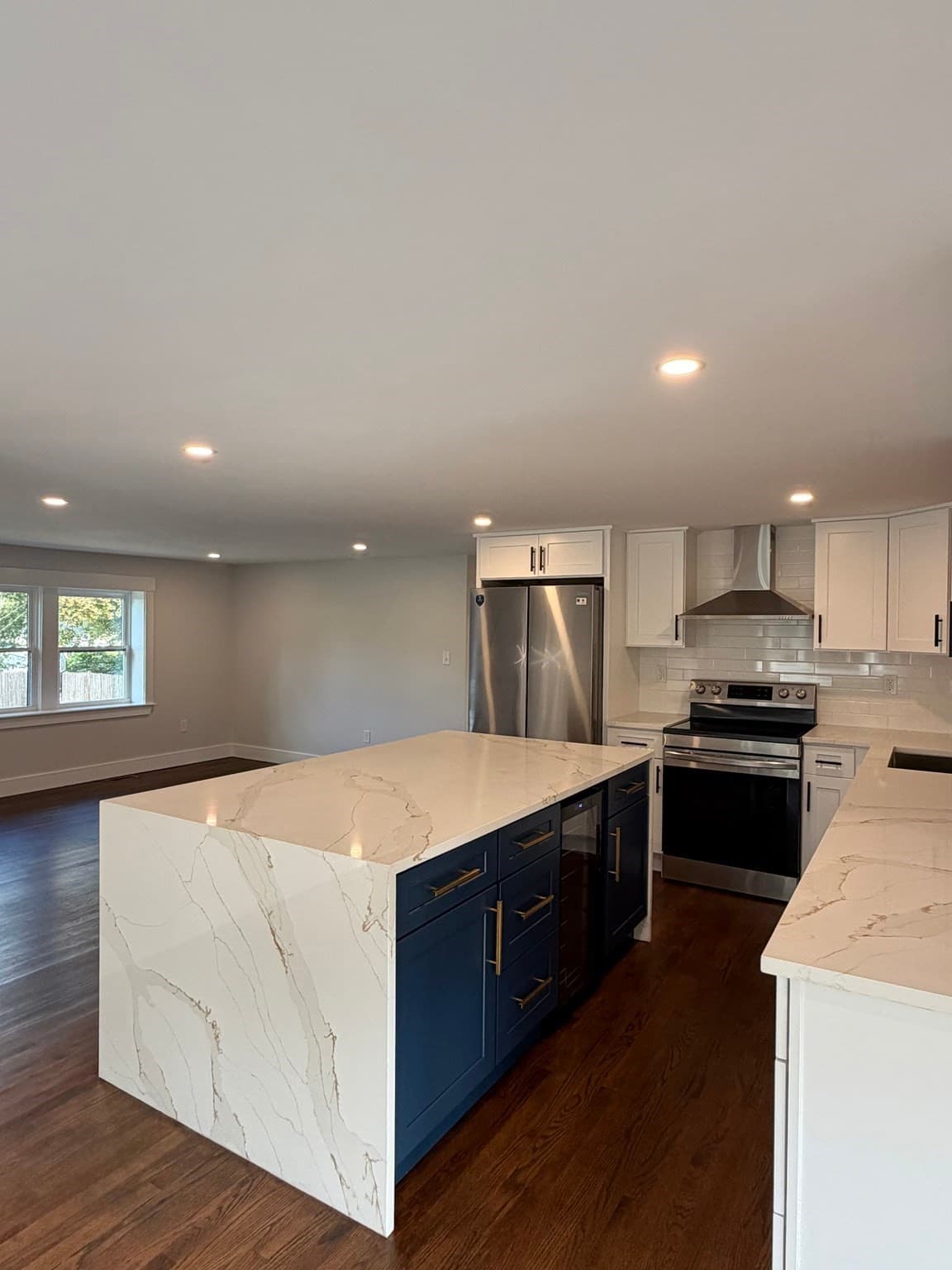 Single Family Residence at 6 Wharton Court, Boston MA 02136, Boston, photo 5 of 21