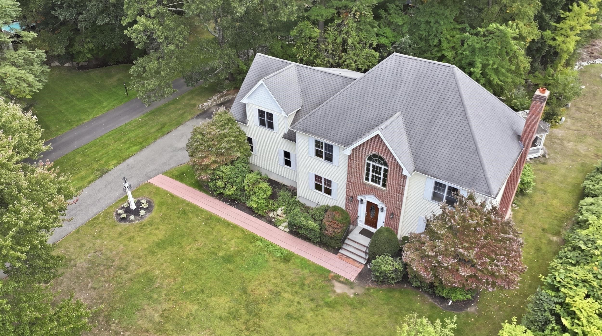 Single Family Residence at 24 Goodnow Ln, Framingham MA 01702, Framingham, photo 36 of 39