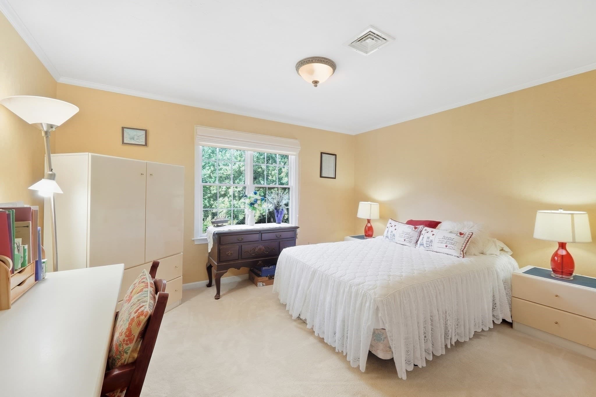 Single Family Residence at 24 Goodnow Ln, Framingham MA 01702, Framingham, photo 18 of 39