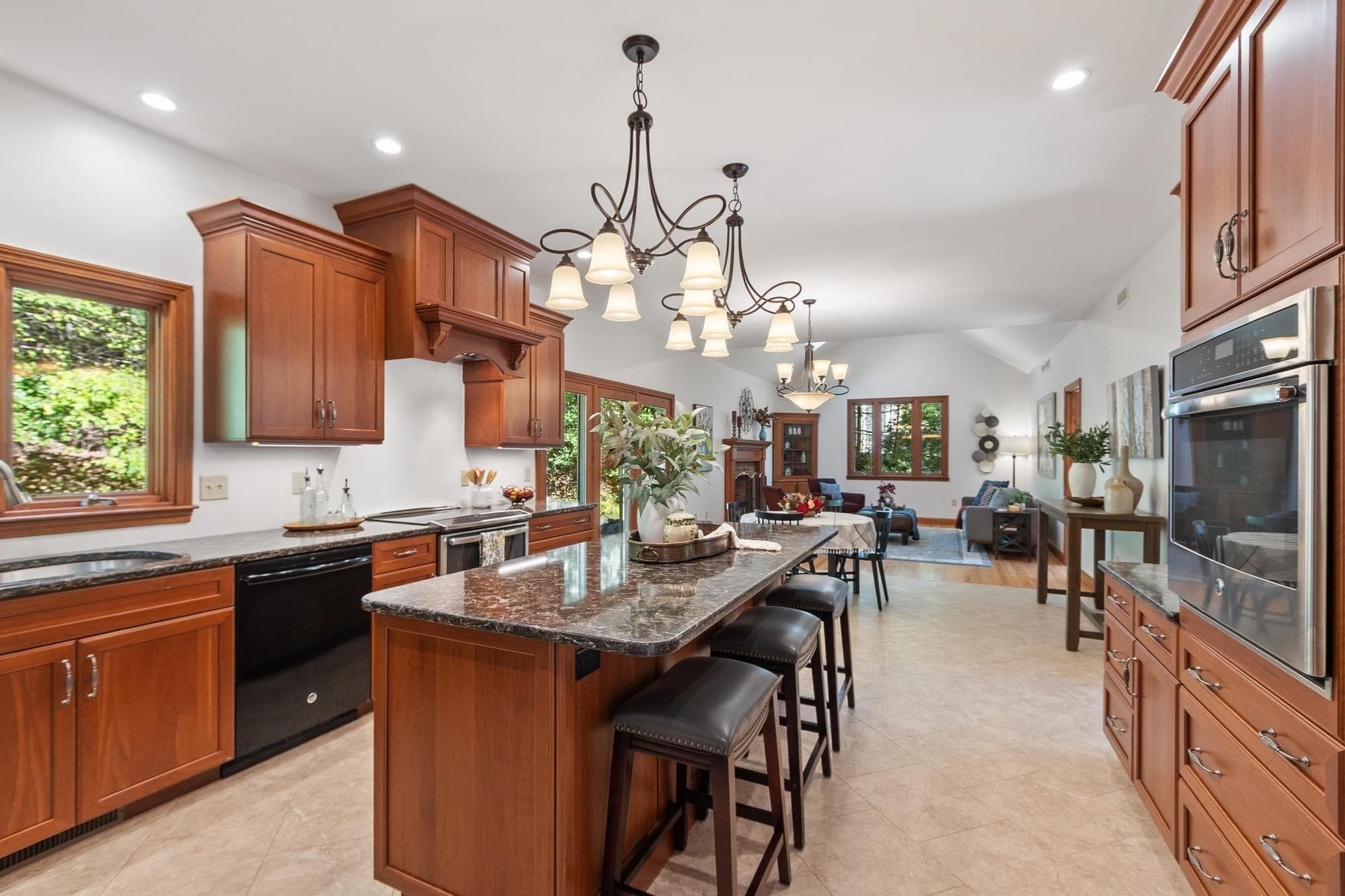 Single Family Residence at 113 Patch Hill Rd., Boxborough MA 01719, Boxborough, photo 6 of 41