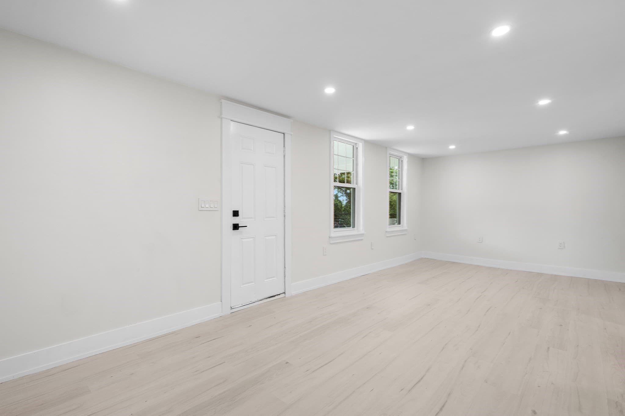 Single Family Residence at 256 Weetamoe St., Fall River MA 02720, Fall River, photo 26 of 42