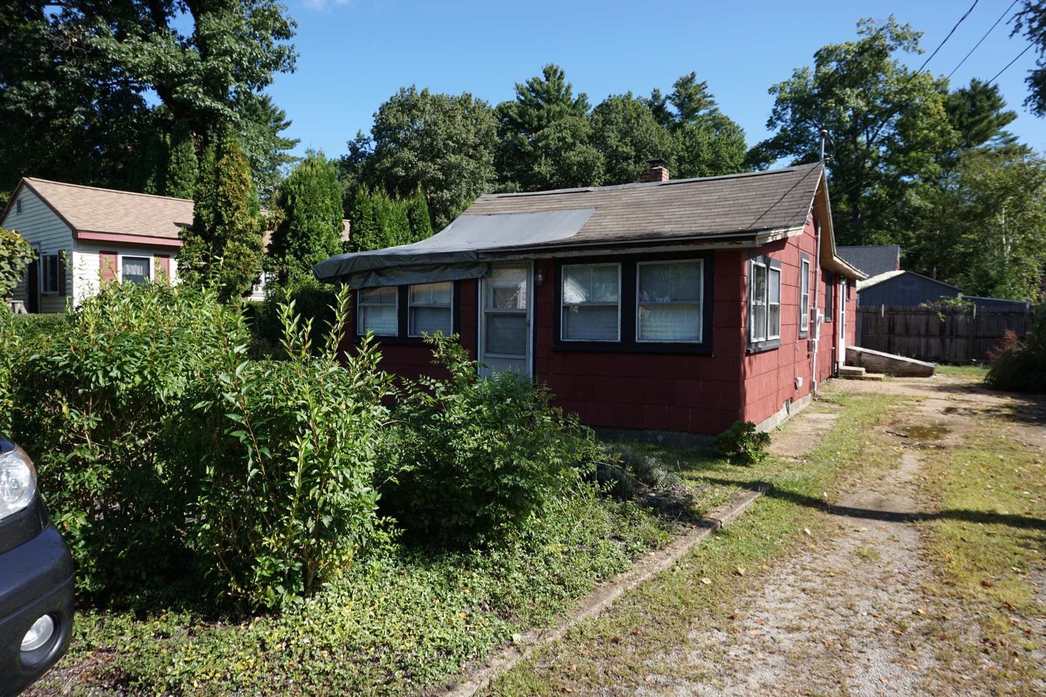 59 Lake View Ave, West Brookfield MA 01585