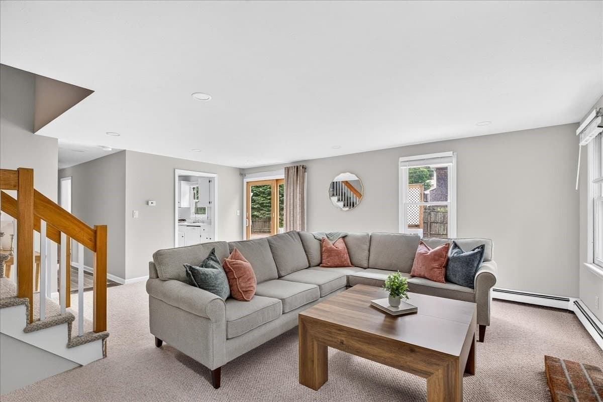 Single Family Residence at 8 Craig St # 8, Plymouth MA 02360, Plymouth, photo 5 of 30