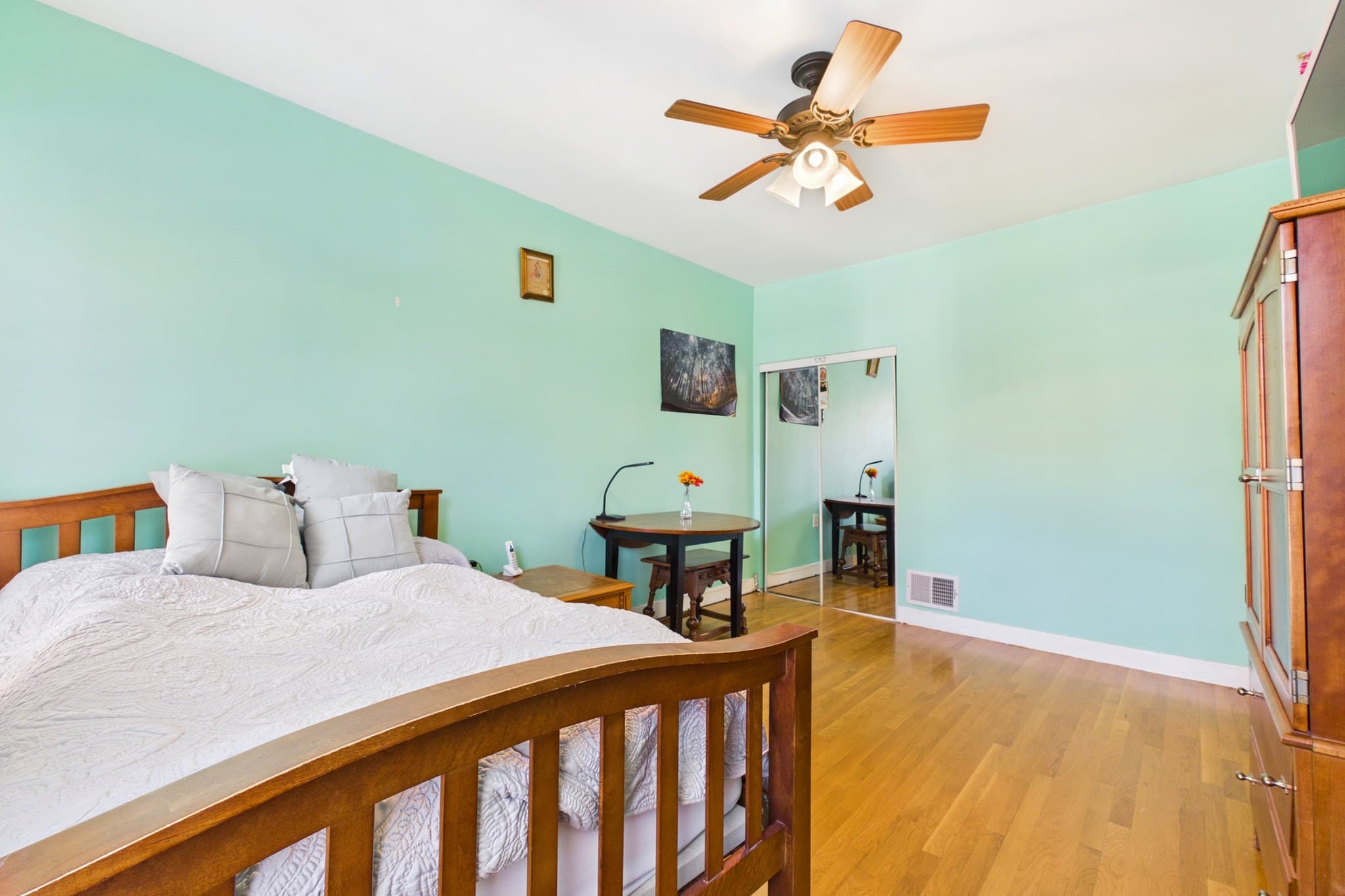 Single Family Residence at 100 Buttonwood St, Boston MA 02125, Boston, photo 20 of 34