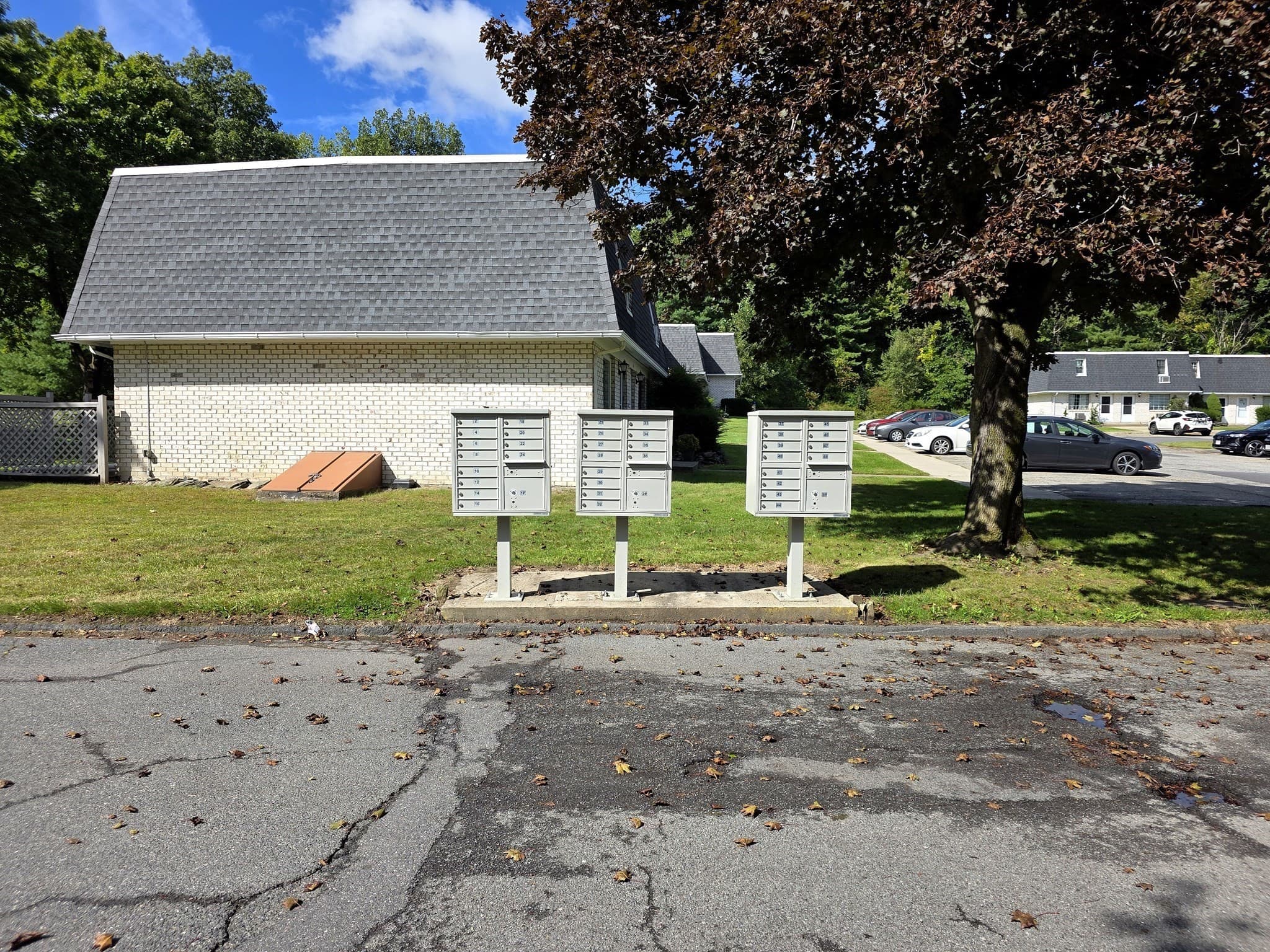 Condominium at 2 Princeton Ter # 2, Greenfield MA 01301, Greenfield, photo 23 of 27