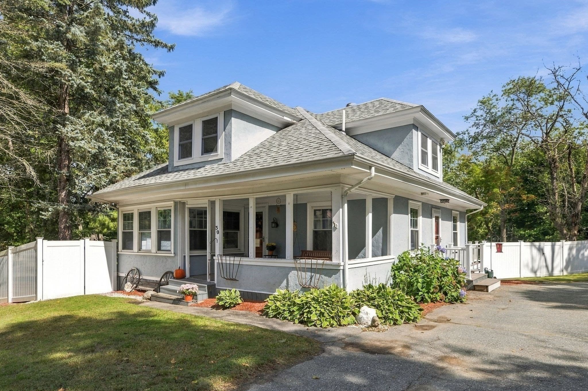 30 Alton Ave, Haverhill MA 01835