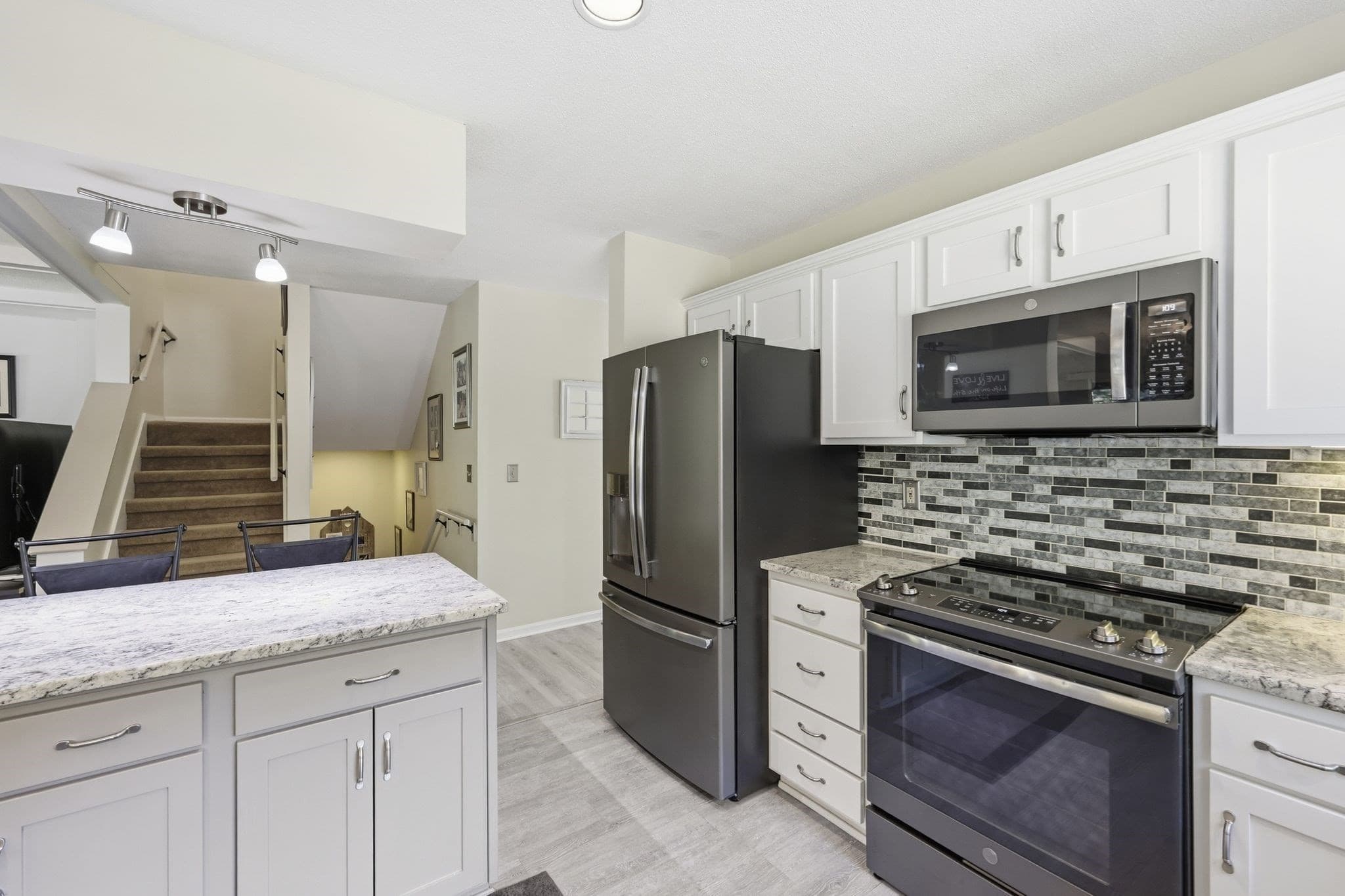 Condominium at 108 Fairway Village # 108, Northampton MA 01053, Northampton, photo 10 of 32