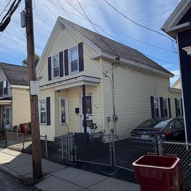 Single Family Residence at 126 W 6th St., Lowell MA 01850, Lowell, photo 27 of 29