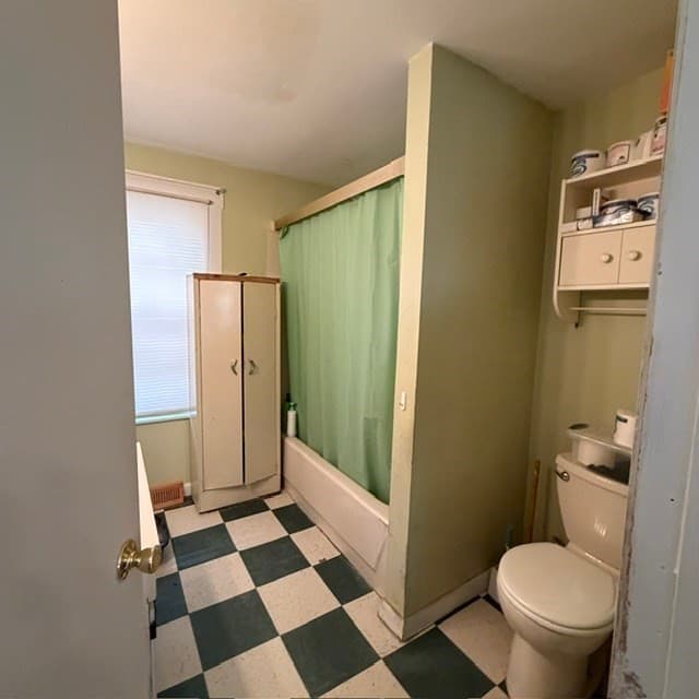 Single Family Residence at 126 W 6th St., Lowell MA 01850, Lowell, photo 8 of 29