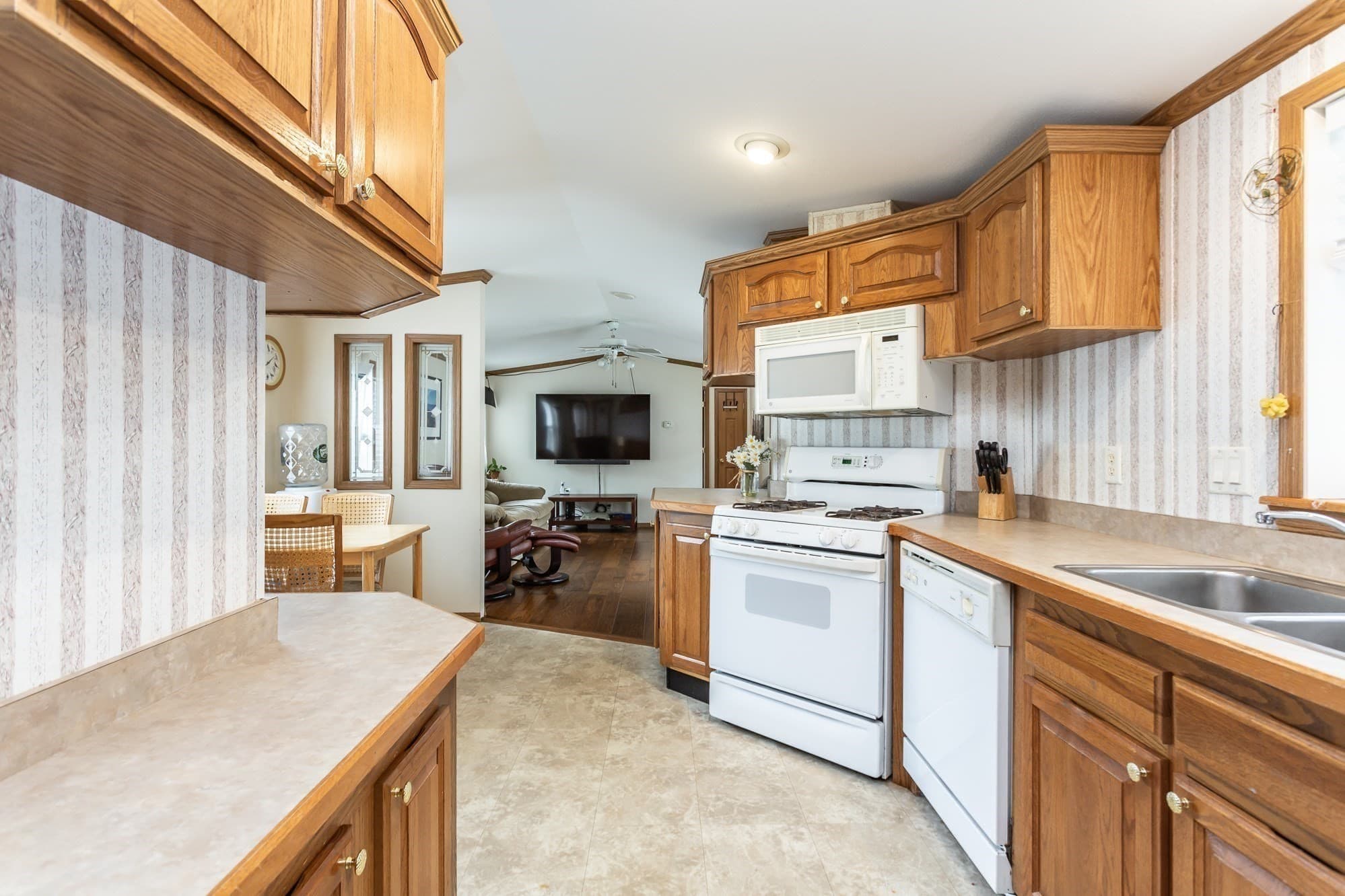 Mobile Home at 27 Smith St # 2, Norton MA 02766, Norton, photo 9 of 21