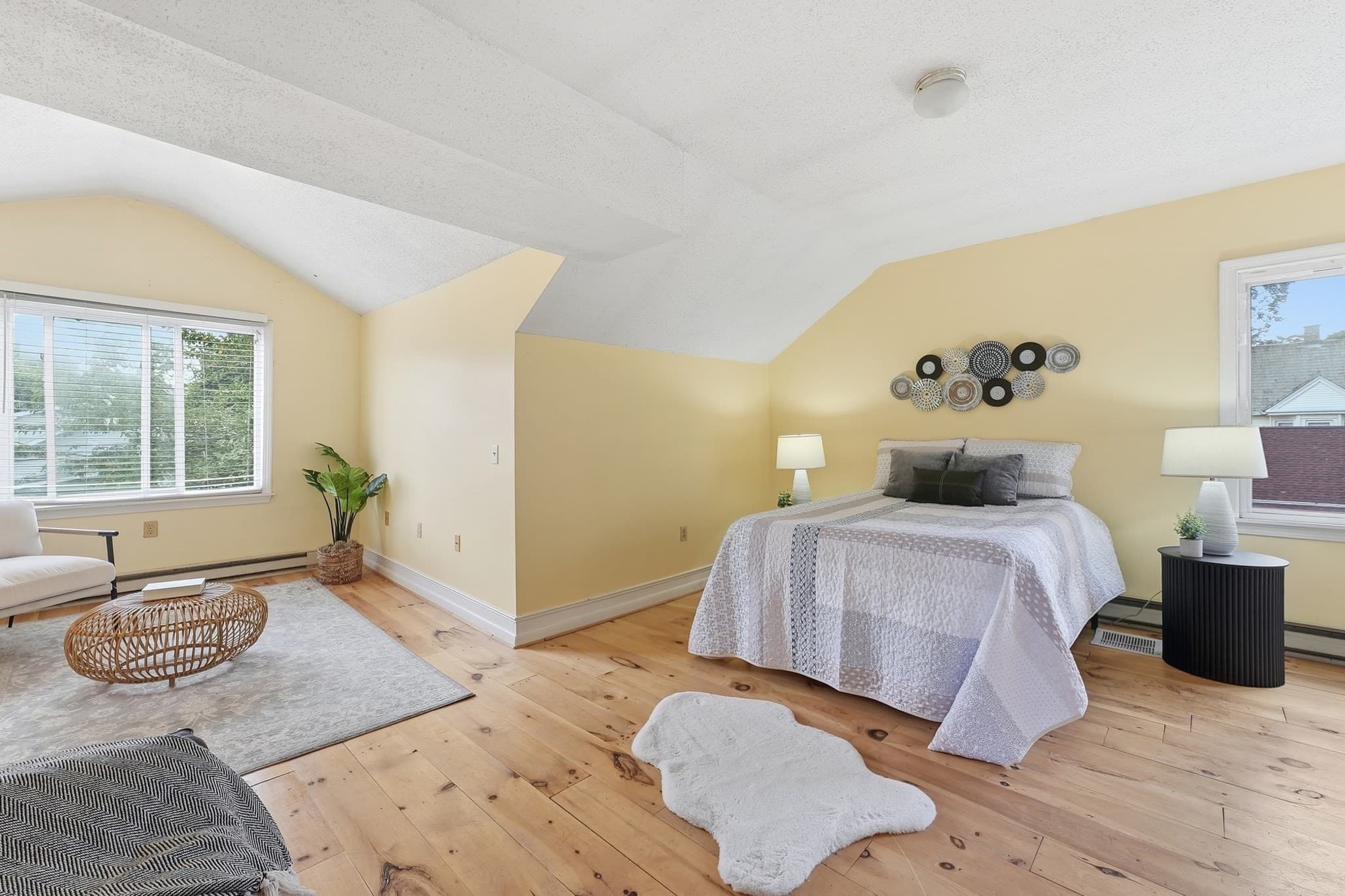 Single Family Residence at 31 Gates St, Holyoke MA 01040, Holyoke, photo 22 of 41