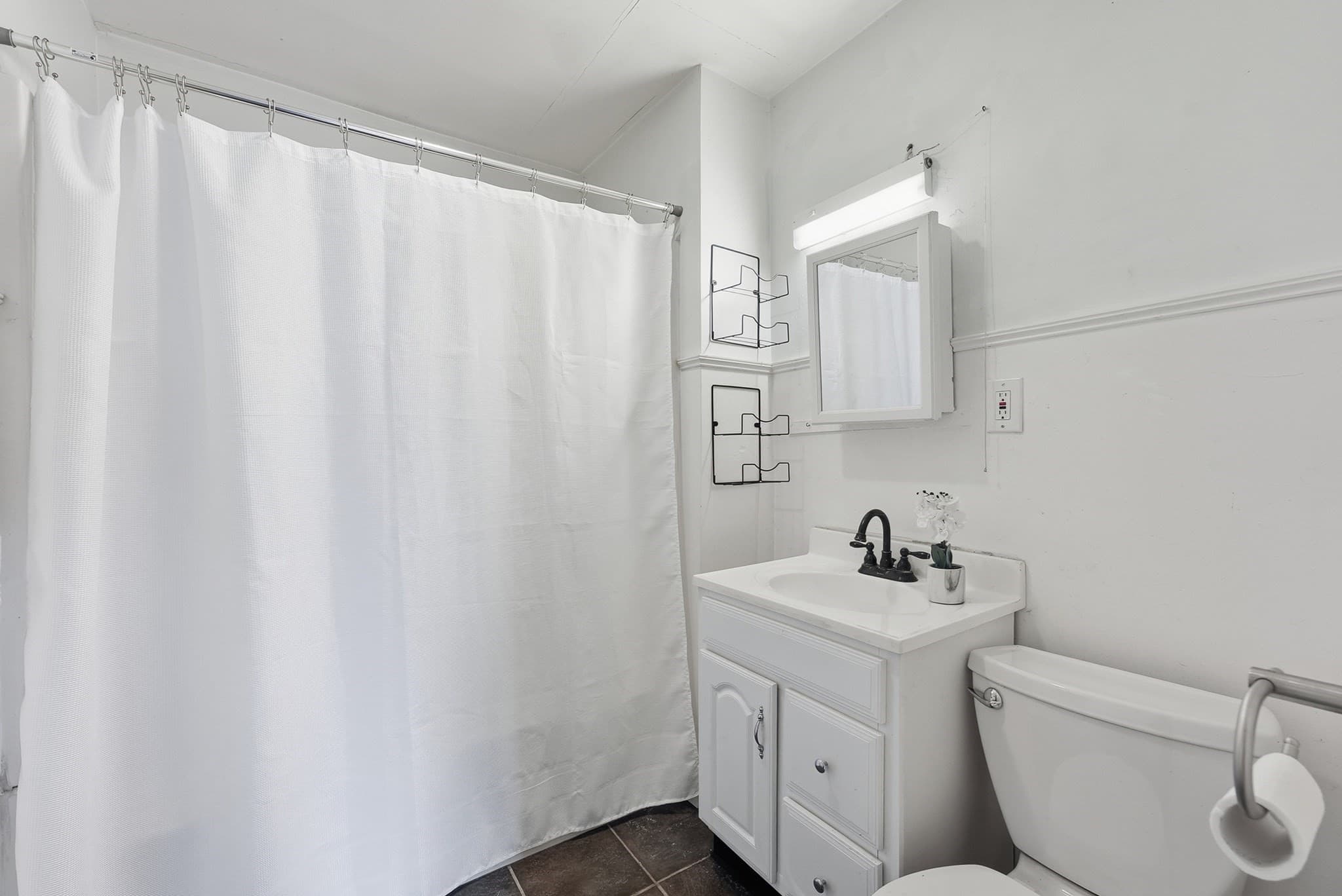 Single Family Residence at 31 Gates St, Holyoke MA 01040, Holyoke, photo 28 of 41