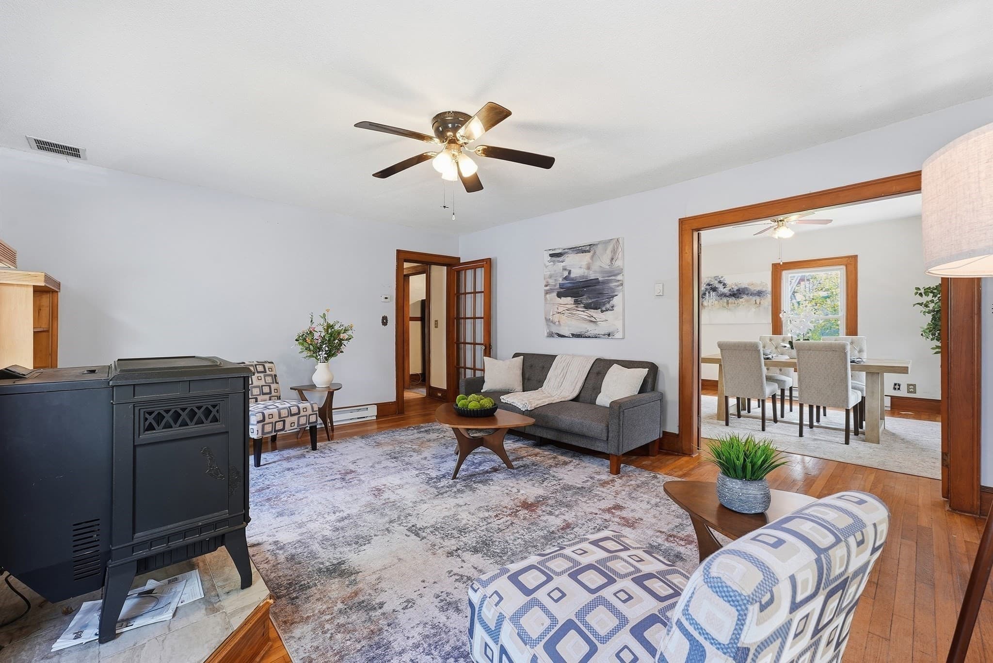 Single Family Residence at 31 Gates St, Holyoke MA 01040, Holyoke, photo 5 of 41