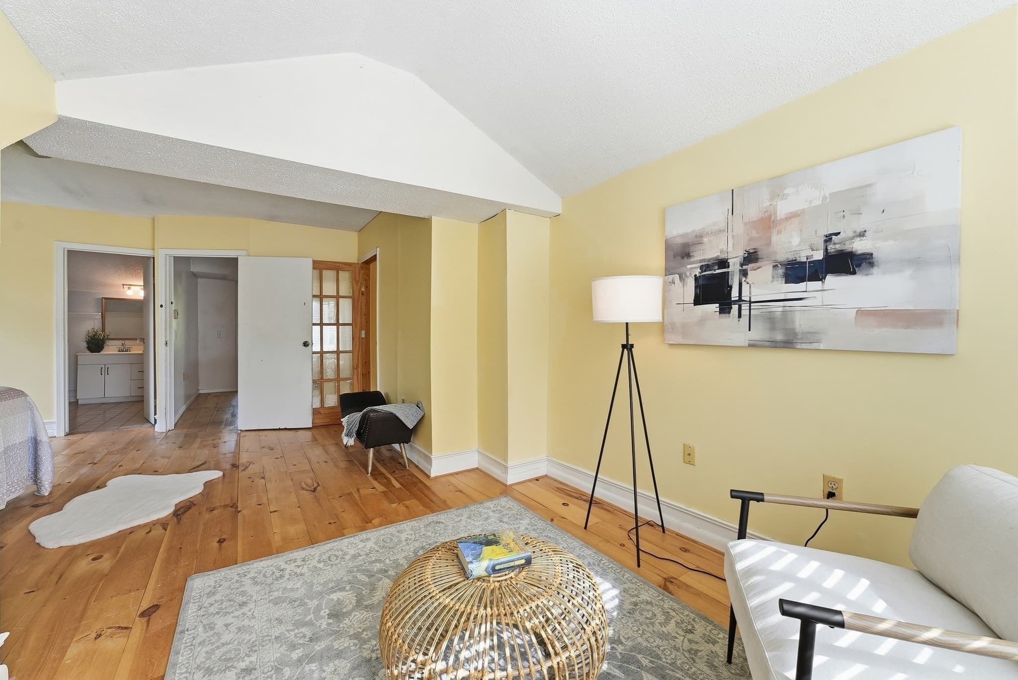 Single Family Residence at 31 Gates St, Holyoke MA 01040, Holyoke, photo 24 of 41
