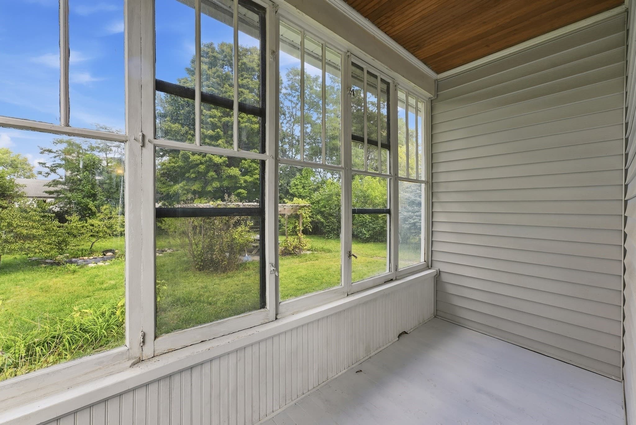 Single Family Residence at 31 Gates St, Holyoke MA 01040, Holyoke, photo 34 of 41