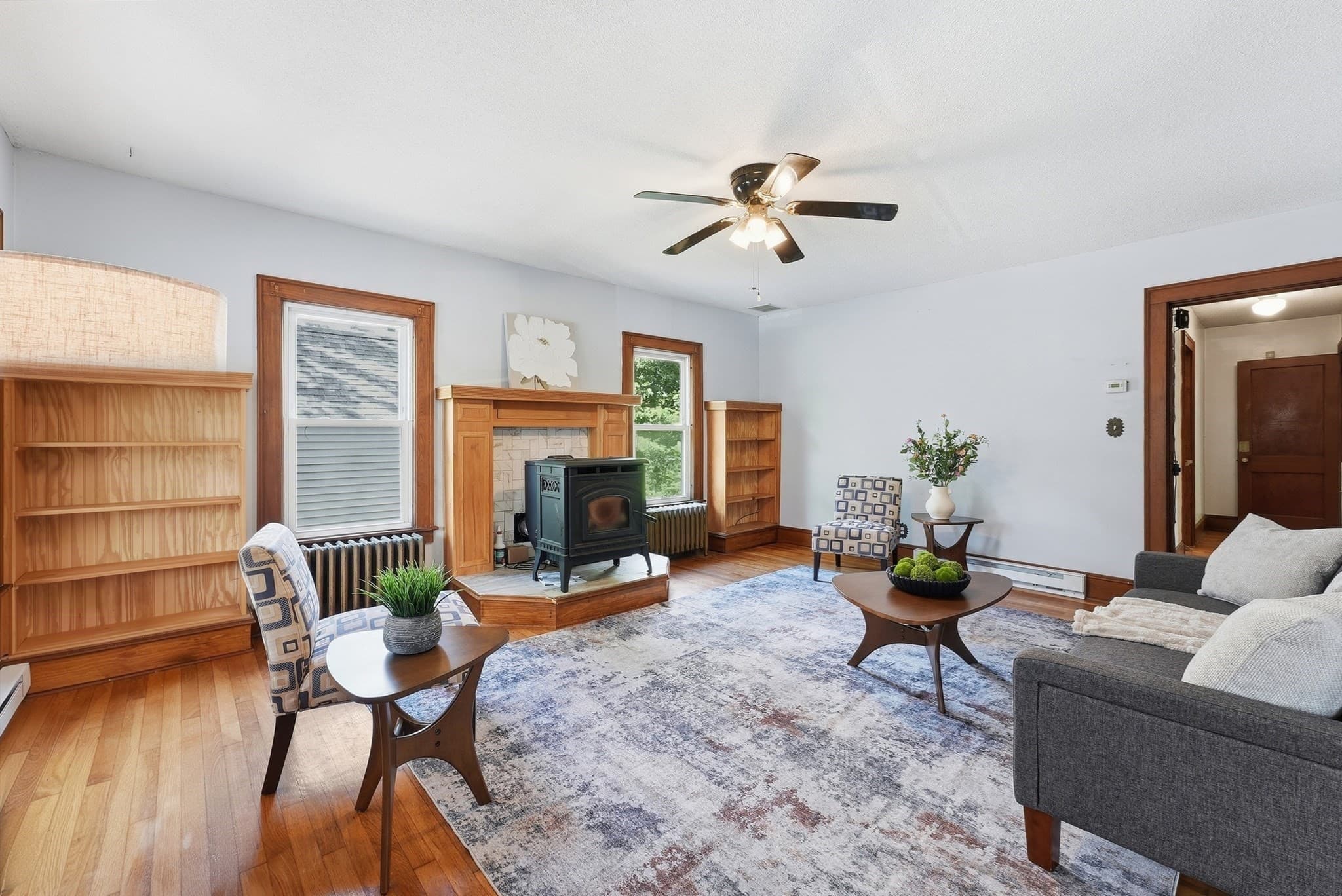 Single Family Residence at 31 Gates St, Holyoke MA 01040, Holyoke, photo 4 of 41
