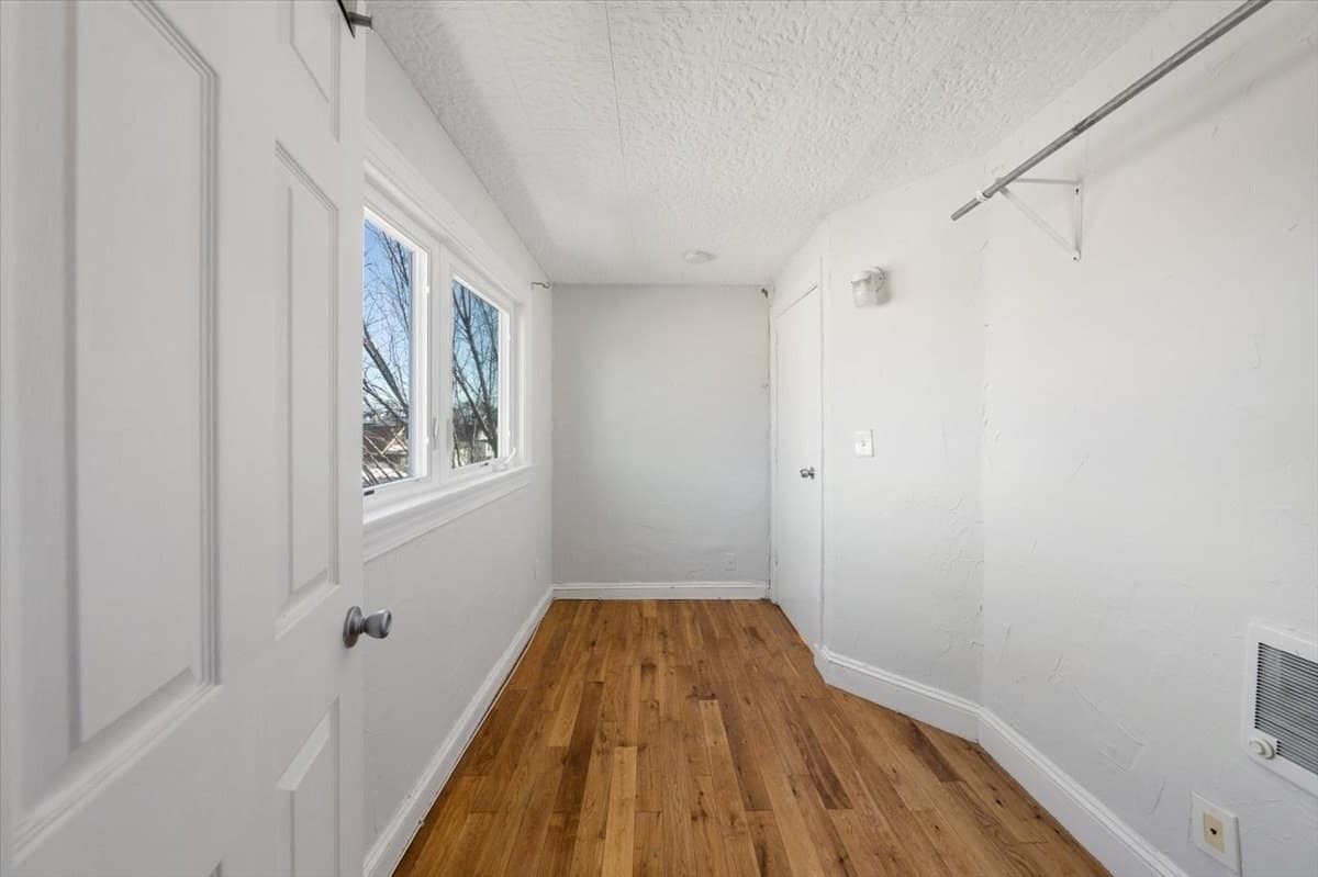 Multi Family at 528 Ferry St, Everett MA 02149, Everett, photo 17 of 29
