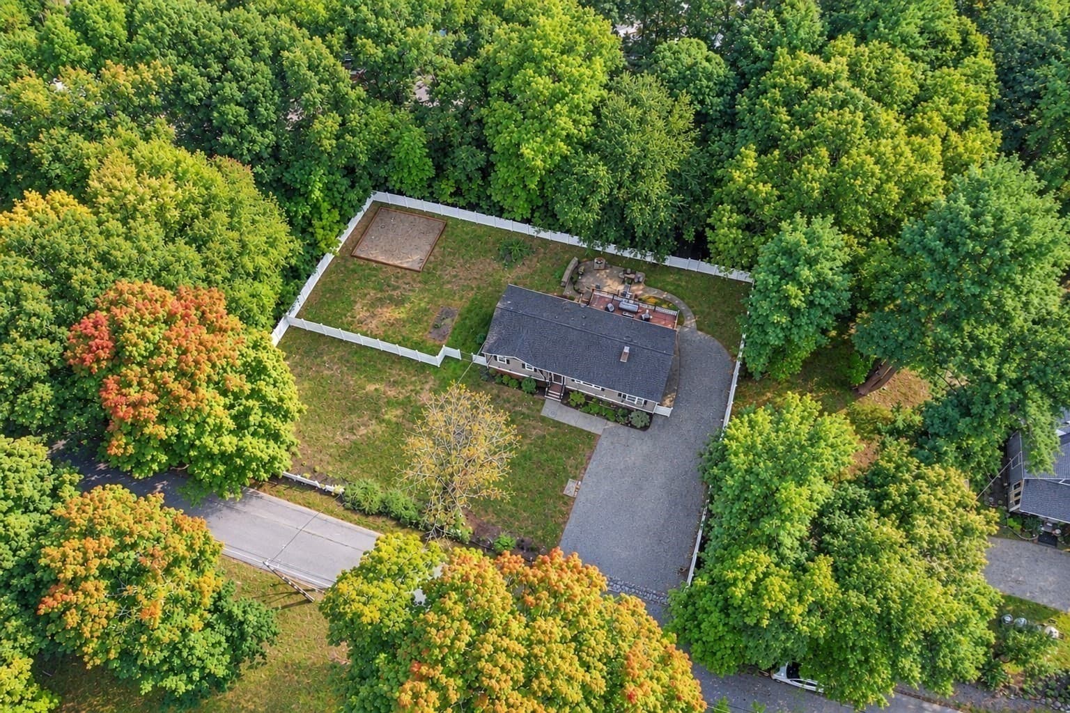 Single Family Residence at 405 Salem Street, Wilmington MA 01887, Wilmington, photo 5 of 42