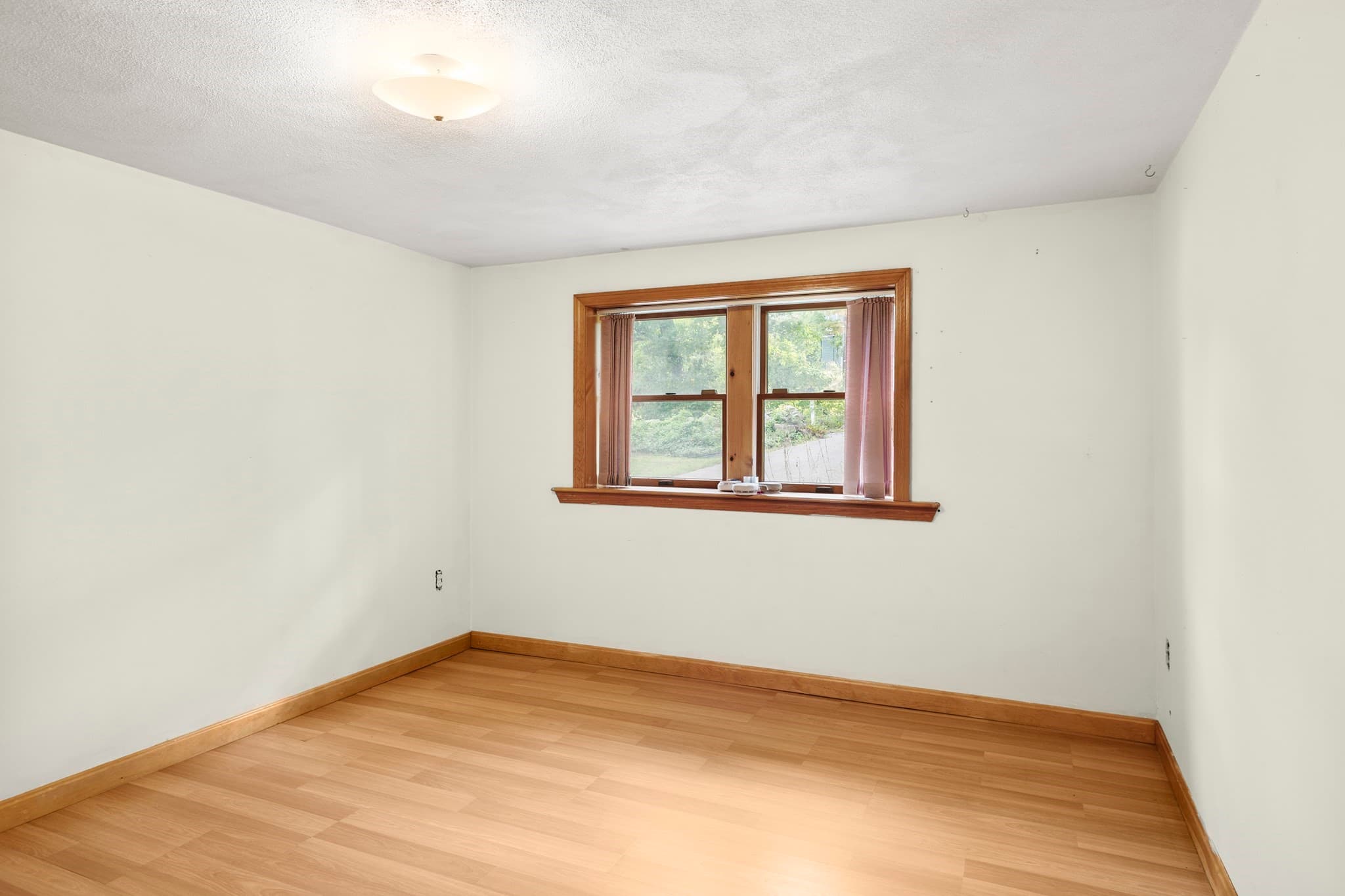 Single Family Residence at 2 Ashland Street, Holliston MA 01746, Holliston, photo 20 of 23
