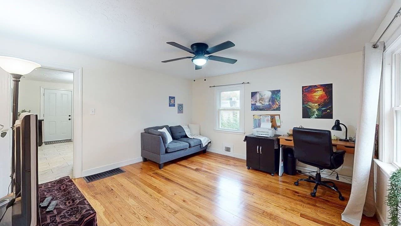 Single Family Residence at 4 Pomona Rd, Worcester MA 01602, Worcester, photo 12 of 37
