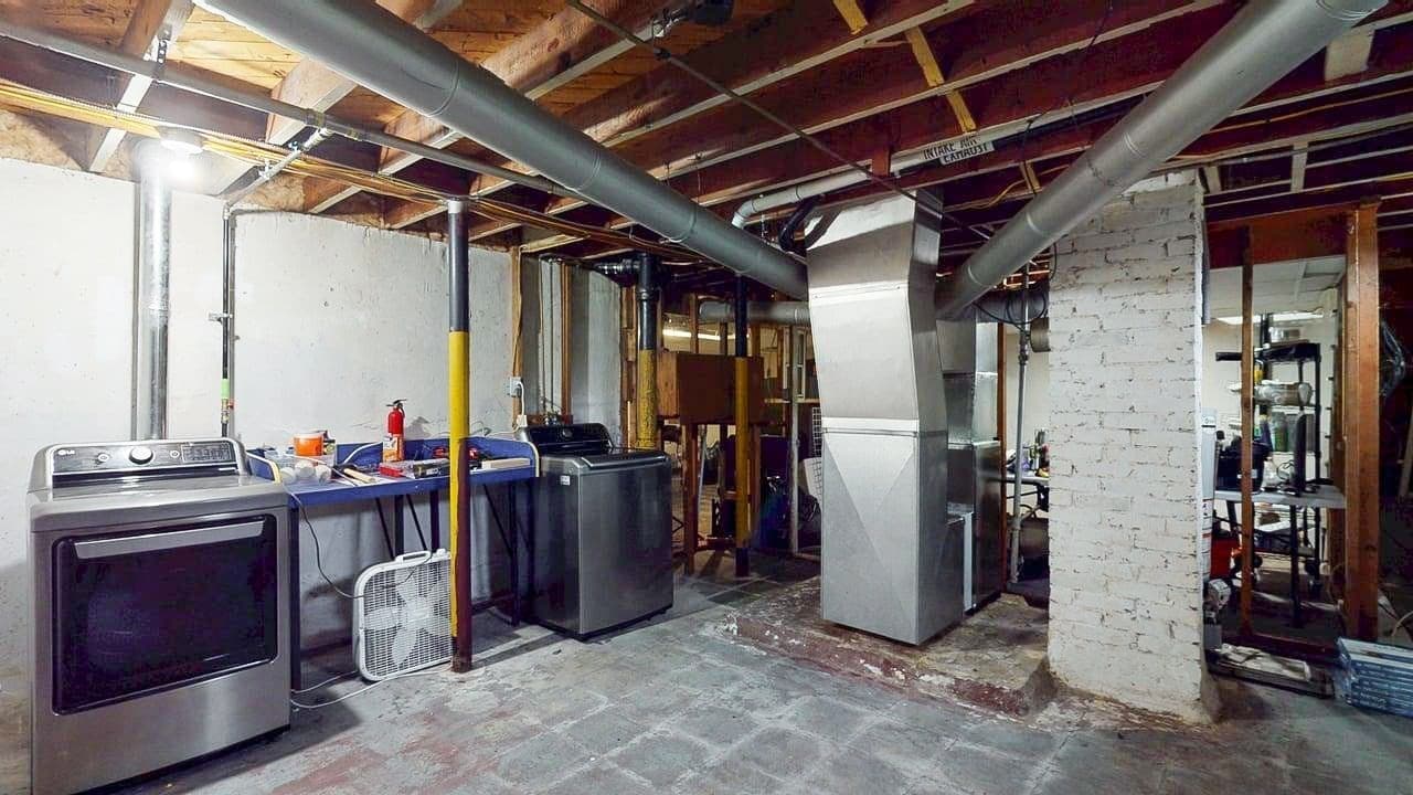 Single Family Residence at 4 Pomona Rd, Worcester MA 01602, Worcester, photo 28 of 37