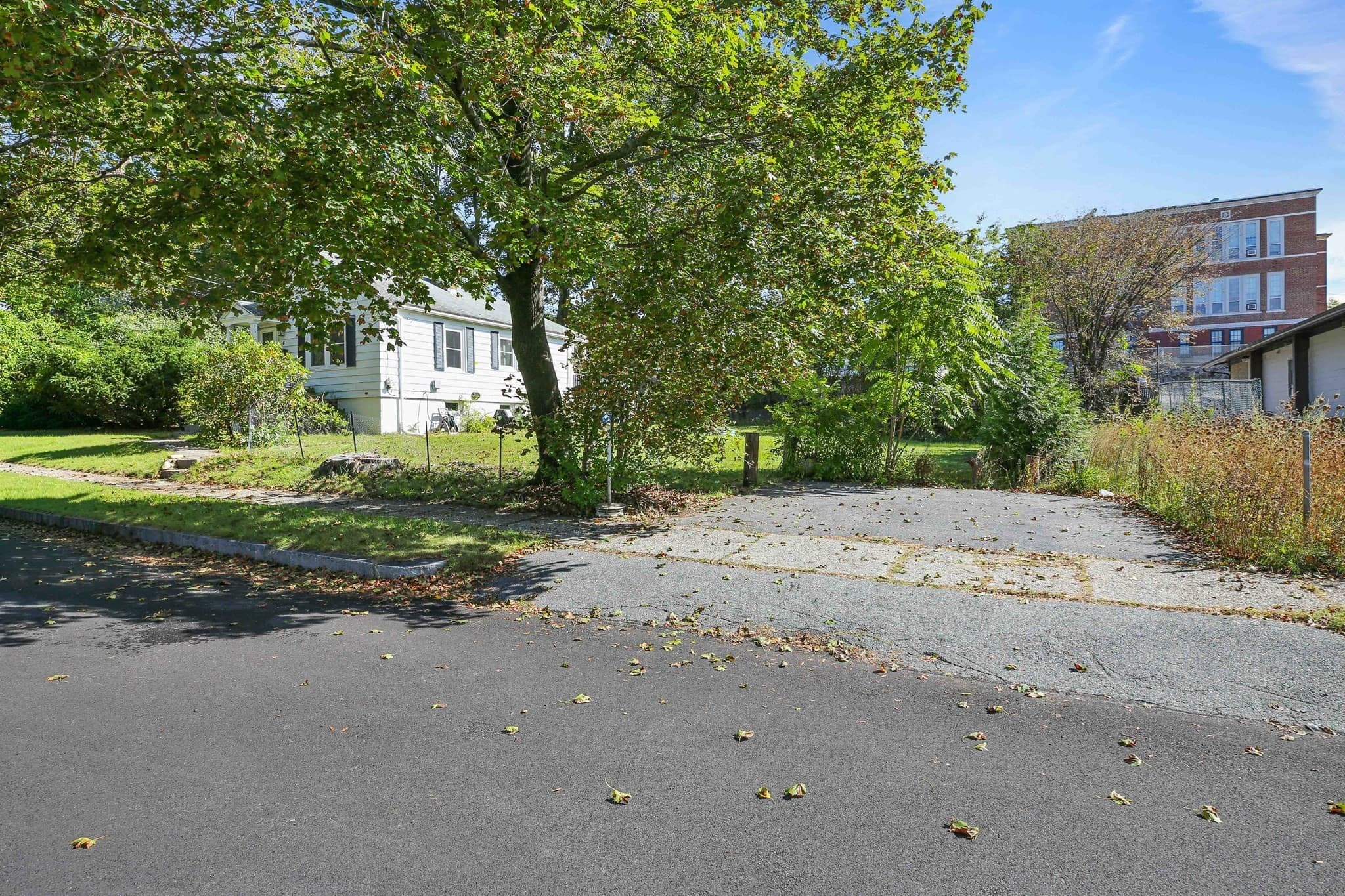 Single Family Residence at 4 Pomona Rd, Worcester MA 01602, Worcester, photo 37 of 37