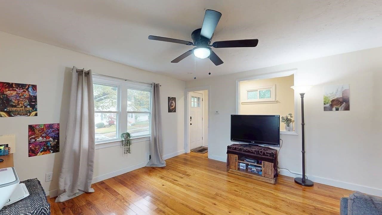 Single Family Residence at 4 Pomona Rd, Worcester MA 01602, Worcester, photo 15 of 37