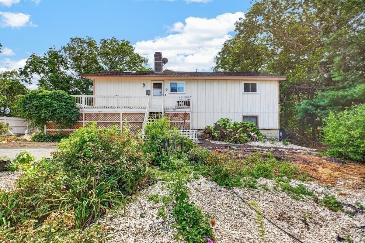 Single Family Residence at 93 Shore Drive, Plymouth MA 02360, Plymouth, photo 27 of 33