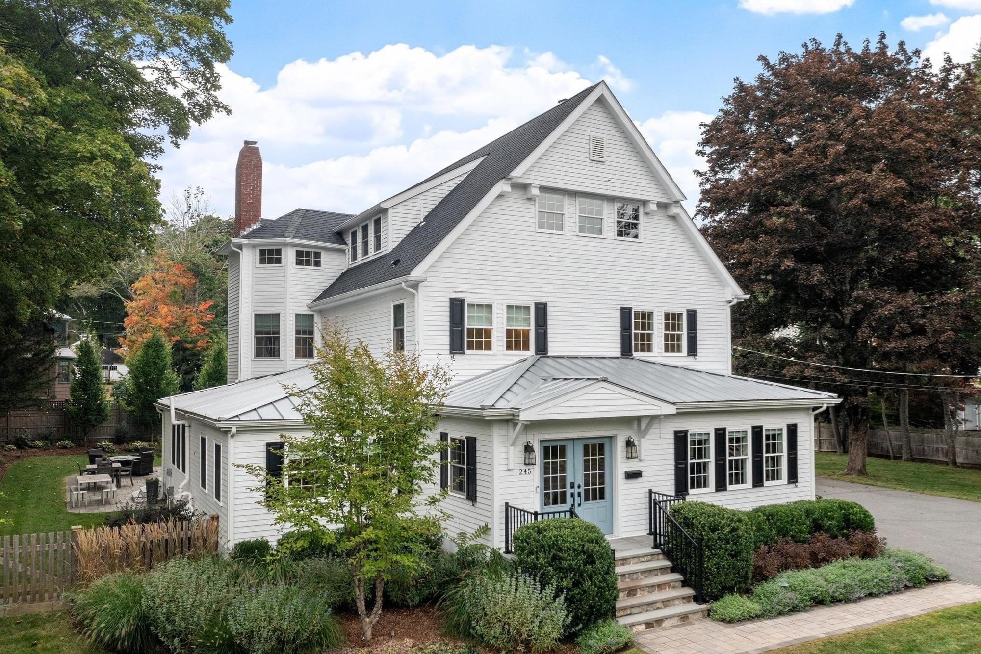 245 Summer Ave, Reading MA 01867